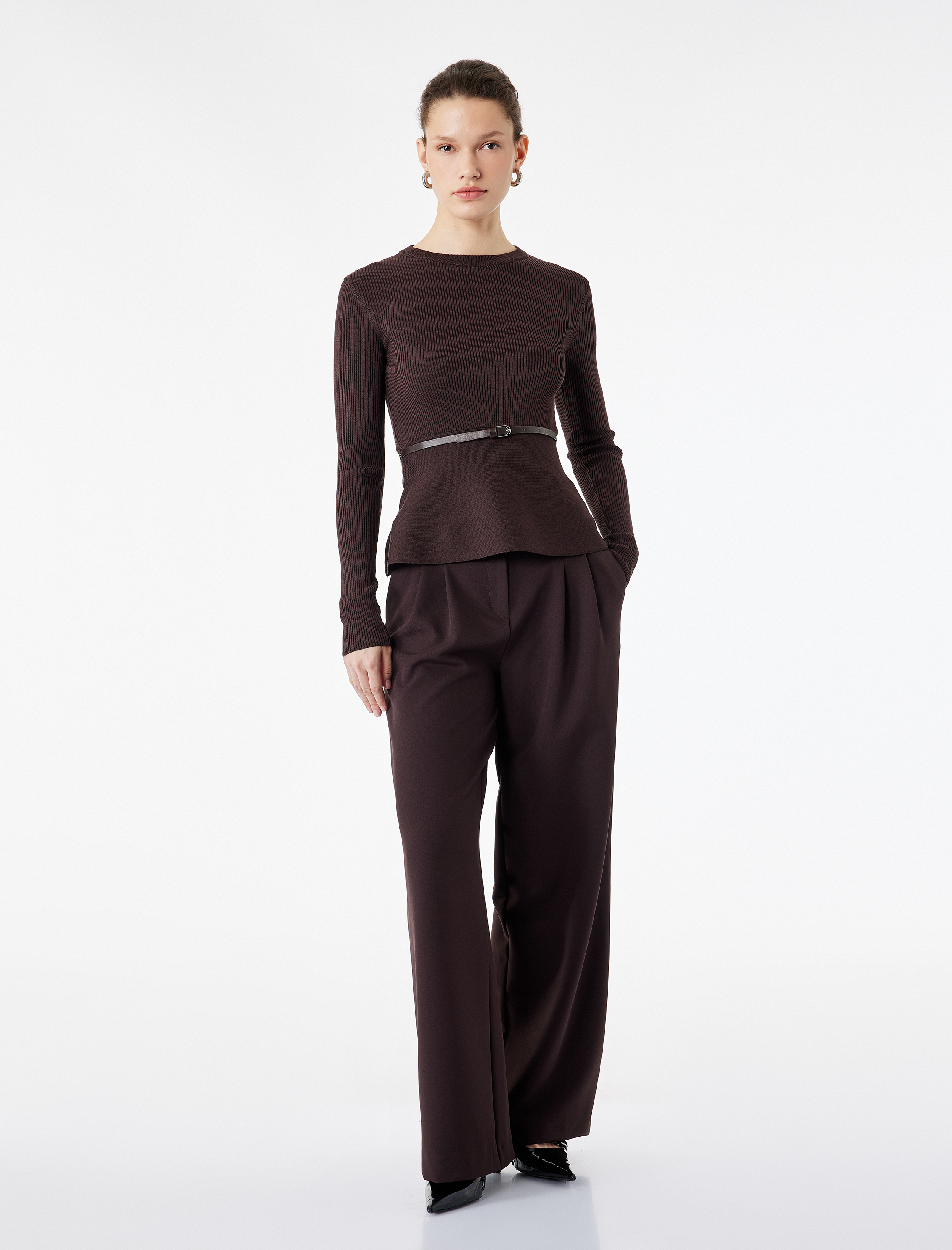   Uzun Kollu Bisiklet Yaka Kemer Detaylı Peplum Kesim Triko Kazak