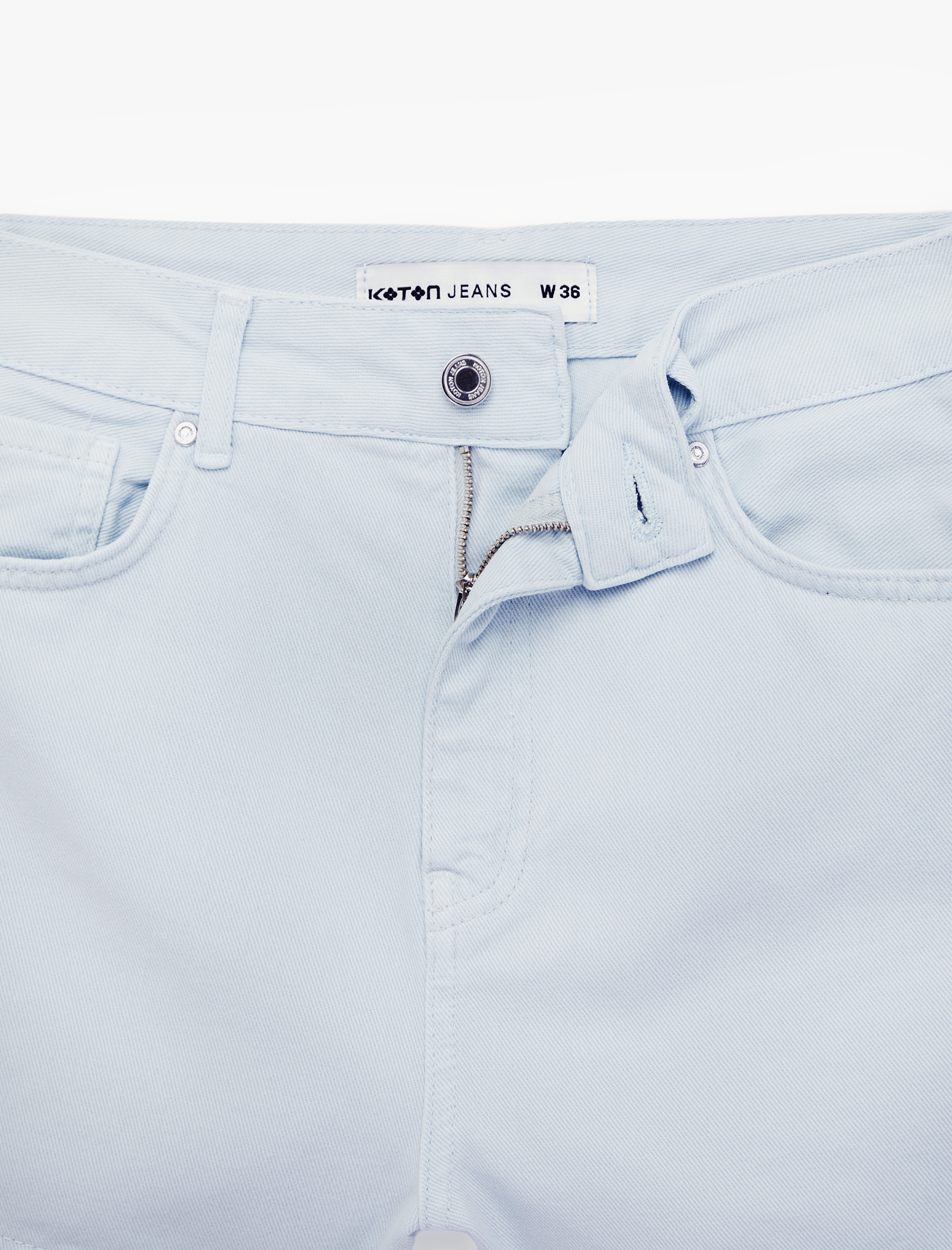   Pamuklu Düğmeli Beş Cepli Rahat Kalıp Mini Şort