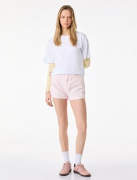 Pamuklu Düğmeli Beş Cepli Rahat Kalıp Mini Şort