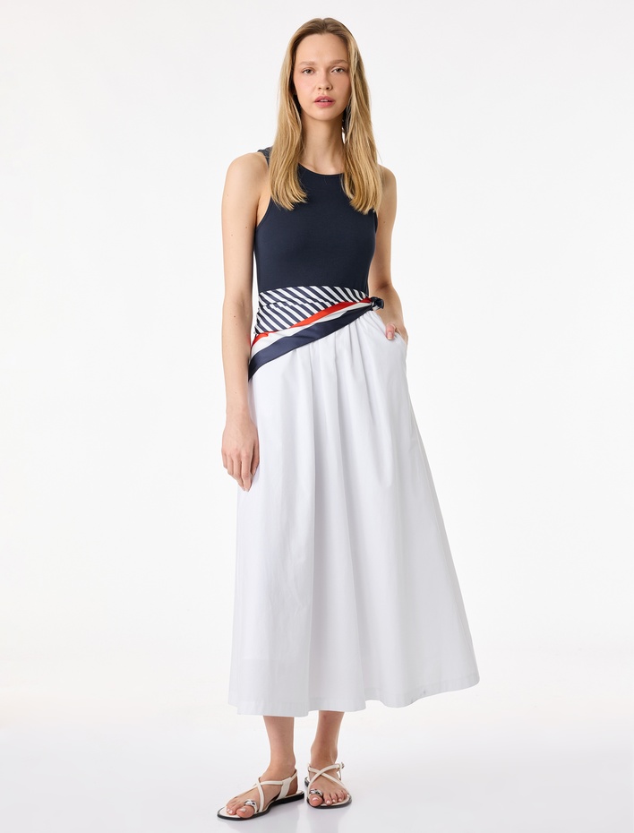  Pamuklu Kolsuz Fular Detaylı Bisiklet Yaka Uzun Elbise