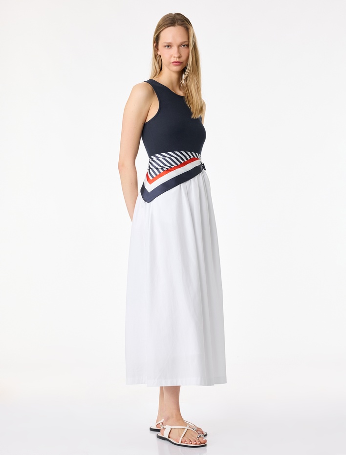  Pamuklu Kolsuz Fular Detaylı Bisiklet Yaka Uzun Elbise