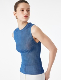 Bisiklet Yaka Kolsuz Triko Bluz