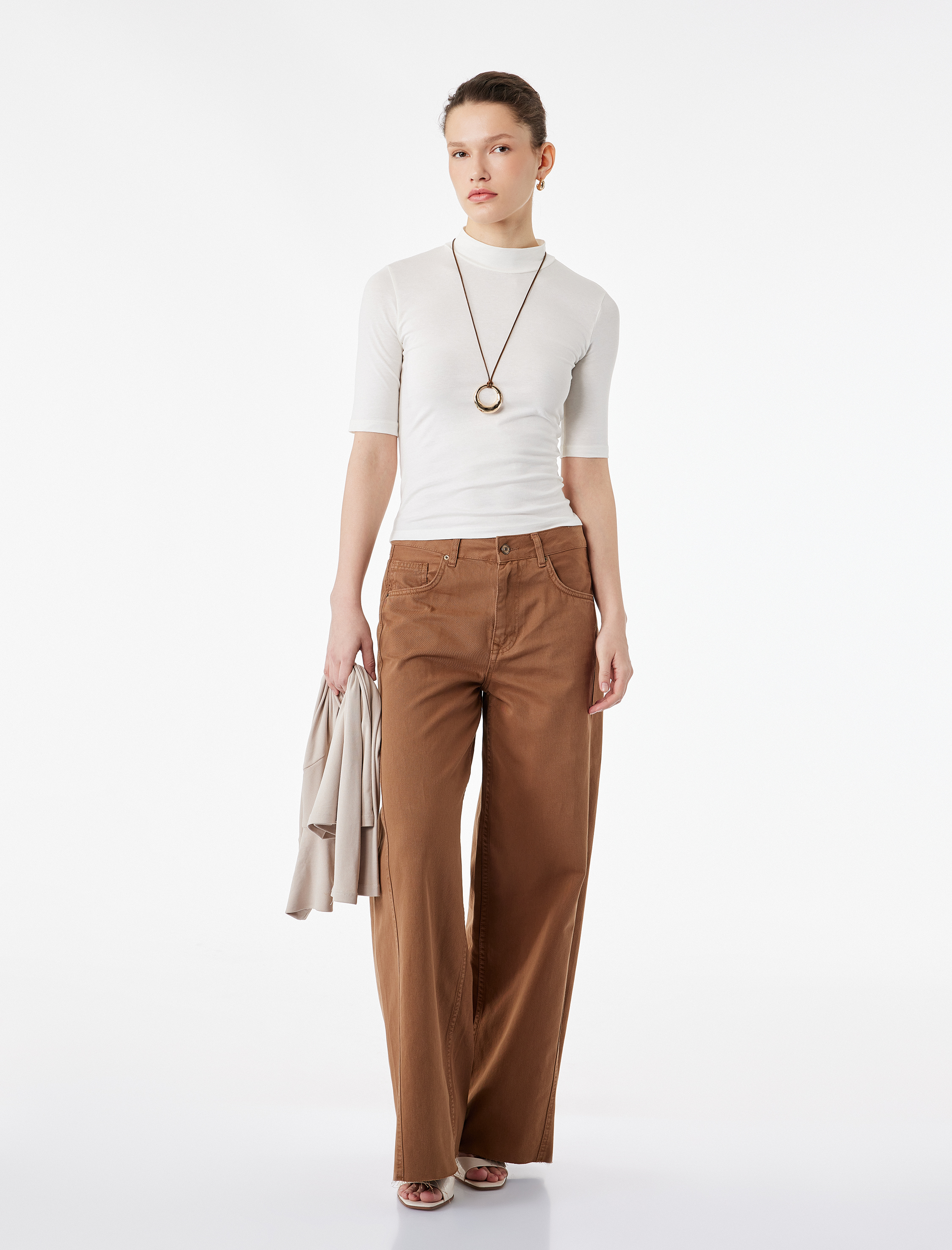   Pamuklu Slim Fit 3/4 Kollu Dik Yaka Tişört