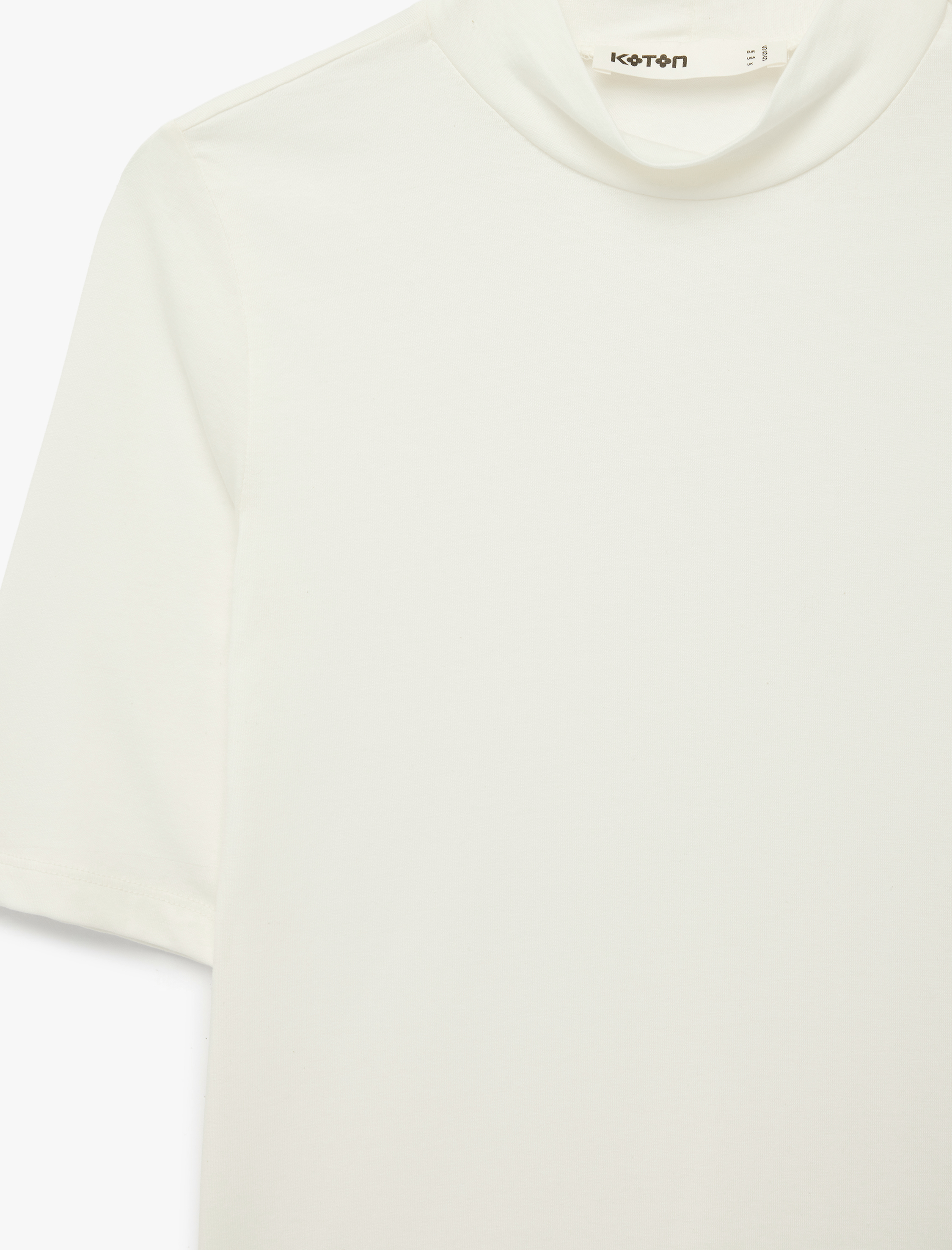   Pamuklu Slim Fit 3/4 Kollu Dik Yaka Tişört