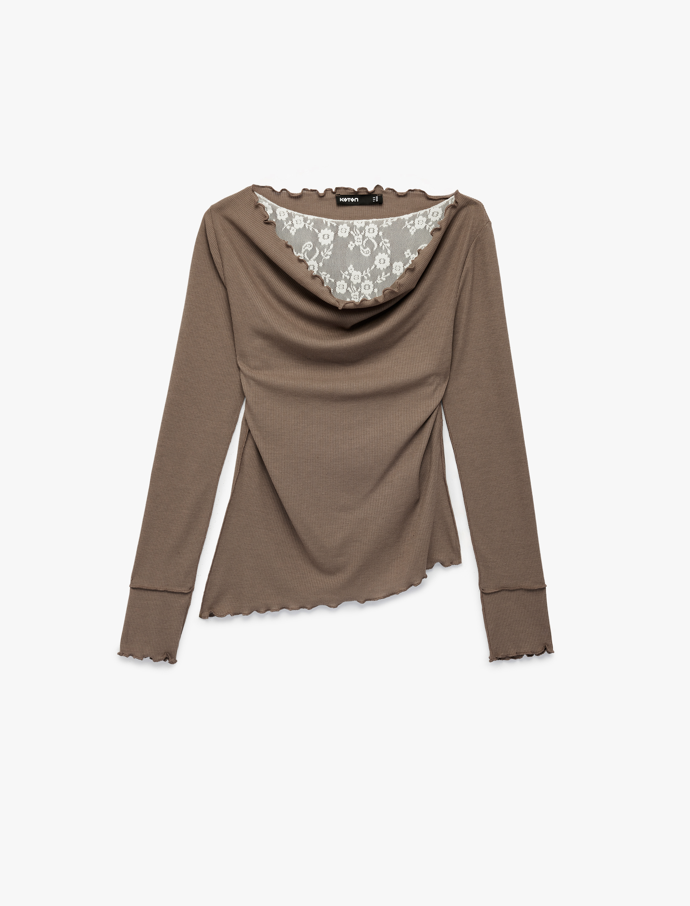   Slim Fit Uzun Kollu Asimetrik Kesim Dantel Detaylı Fırfırlı Dökümlü Kayık Yaka Fitilli Bluz