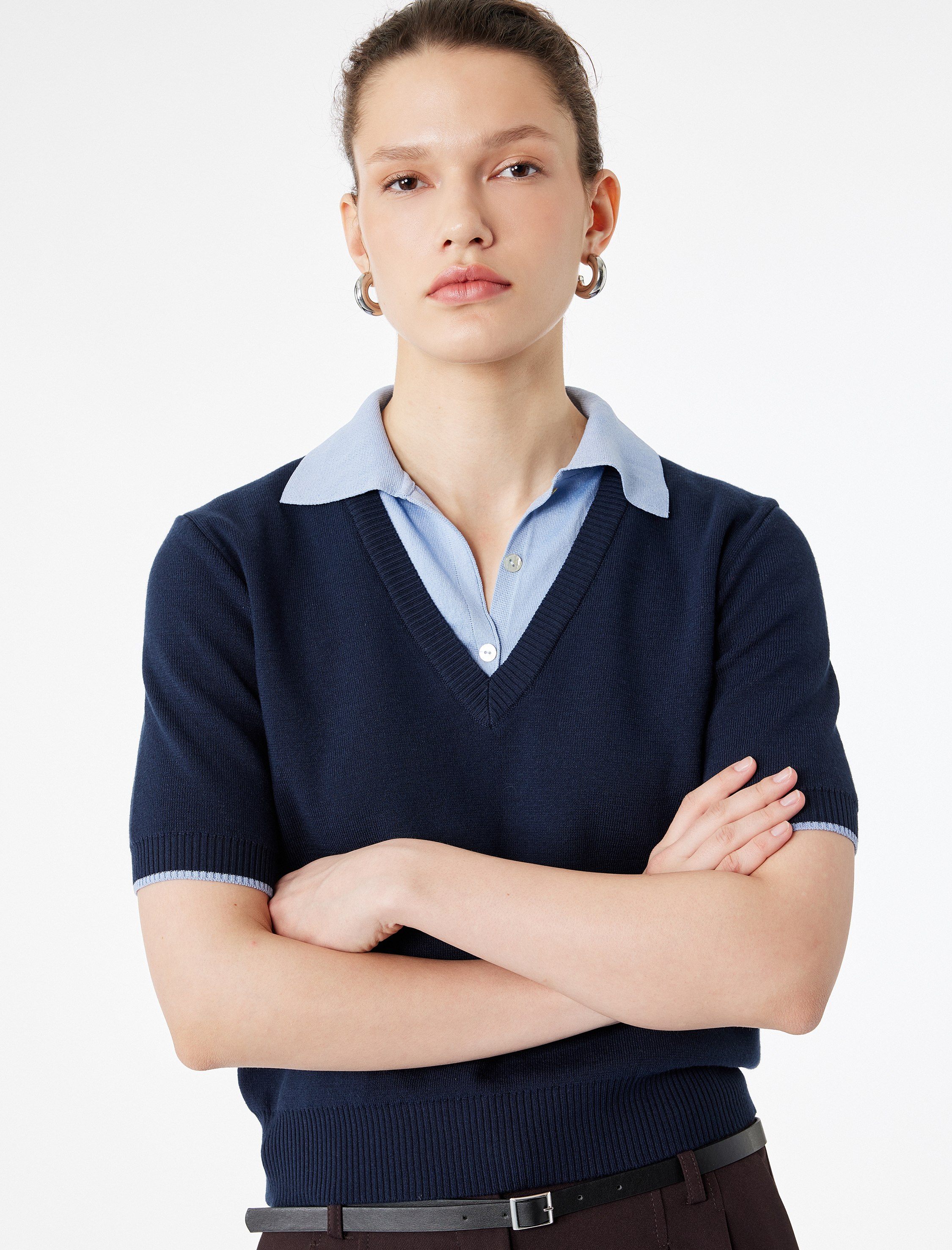   Kısa Kollu Düğmeli Renk Kontrastlı Kombine Polo Yaka Triko Kazak