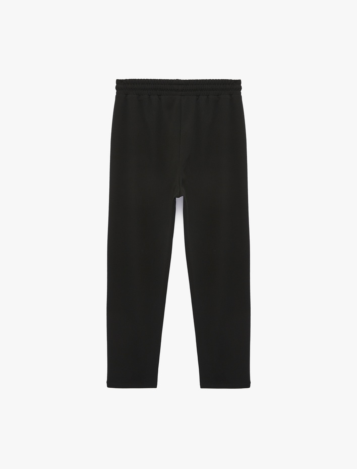  Krep Scuba Kumaş Cepli Nervürlü Havuç Pantolon