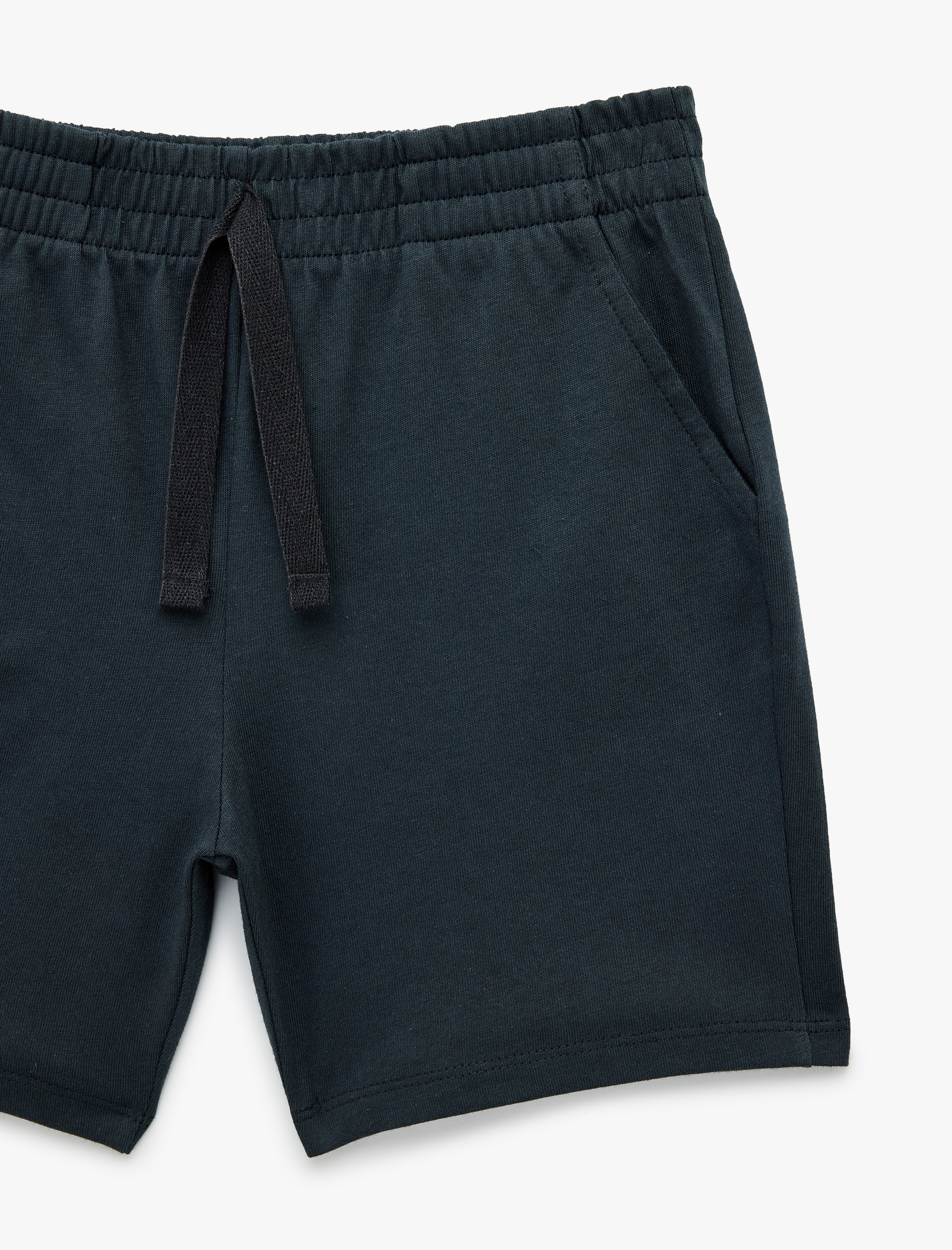  Erkek Çocuk Pamuklu Cepli Beli Lastikli Basic Şort