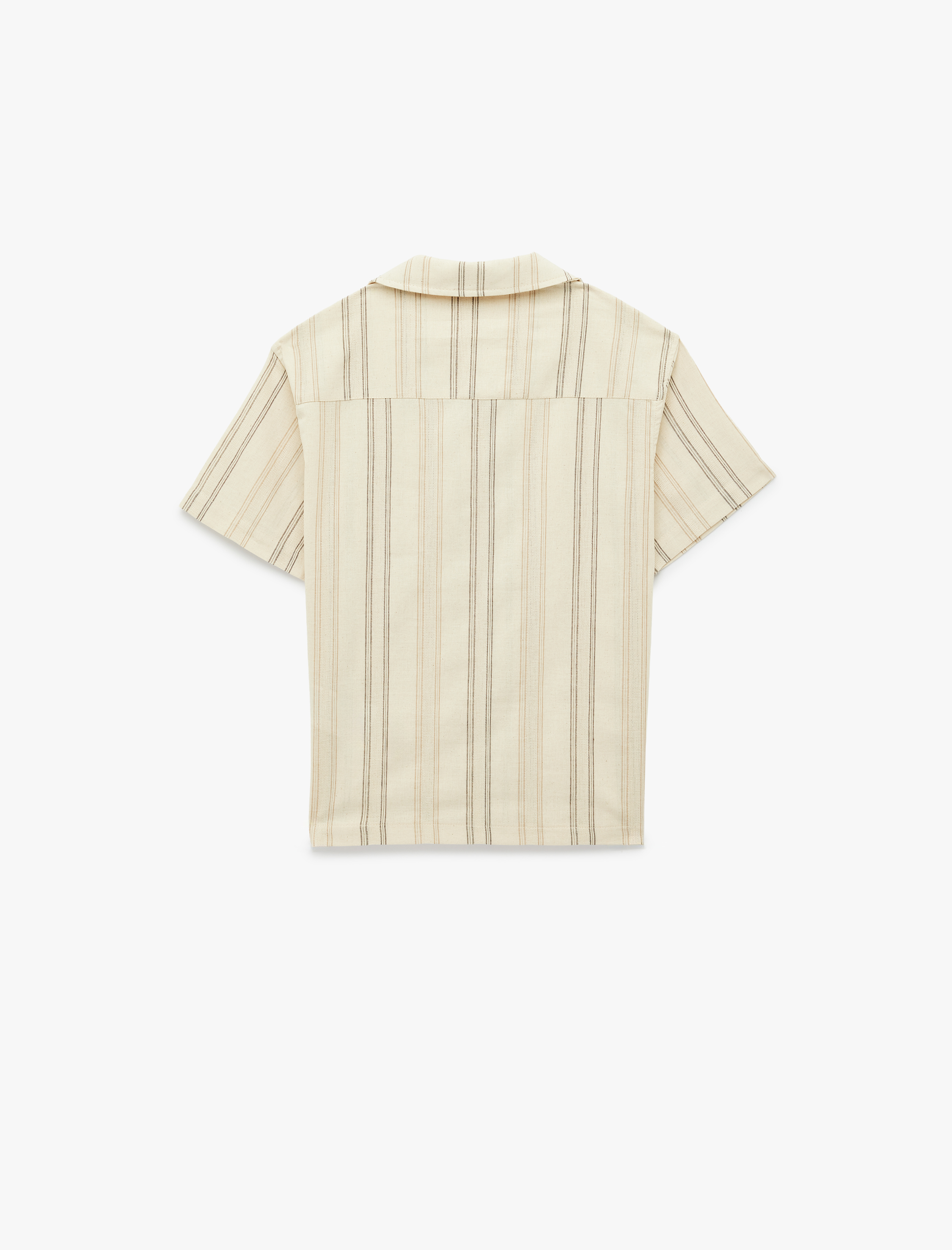  Erkek Çocuk Pamuklu Cepli Devrik Yaka Kısa Kollu Çizgili Gömlek