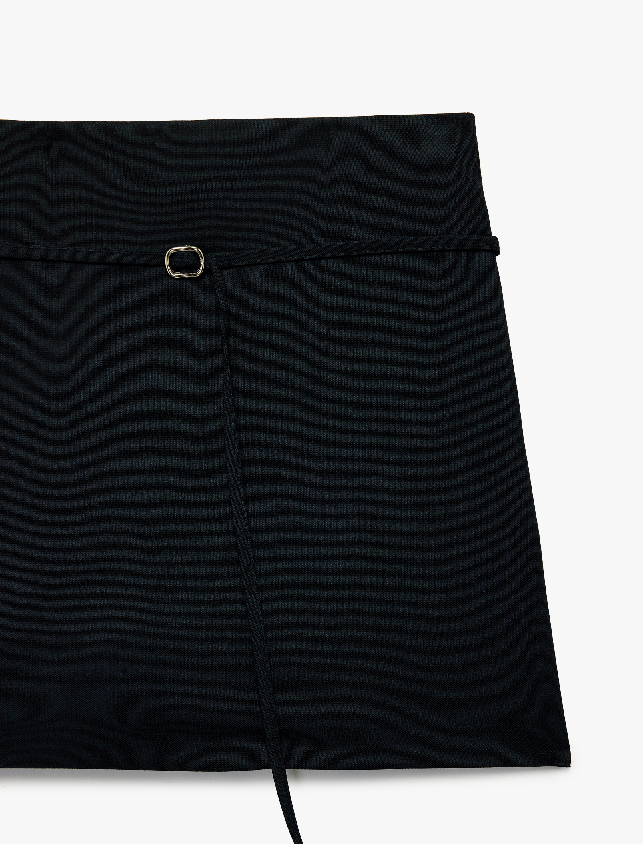   Viskon Kemer Detaylı Mini Şort Etek