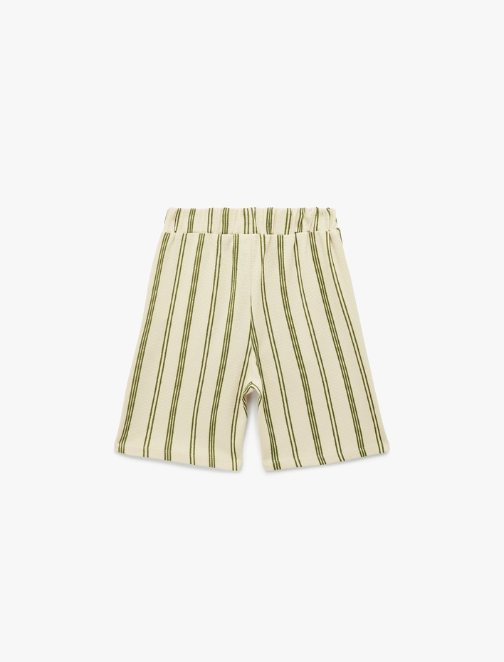 Erkek Çocuk Beli Bağcıklı Pamuklu Dokulu Çizgili  Şort