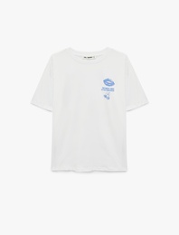 Rahat Kalıp Kısa Kollu Bisiklet Yaka Pamuklu Arkası Kiraz Baskılı Tişört