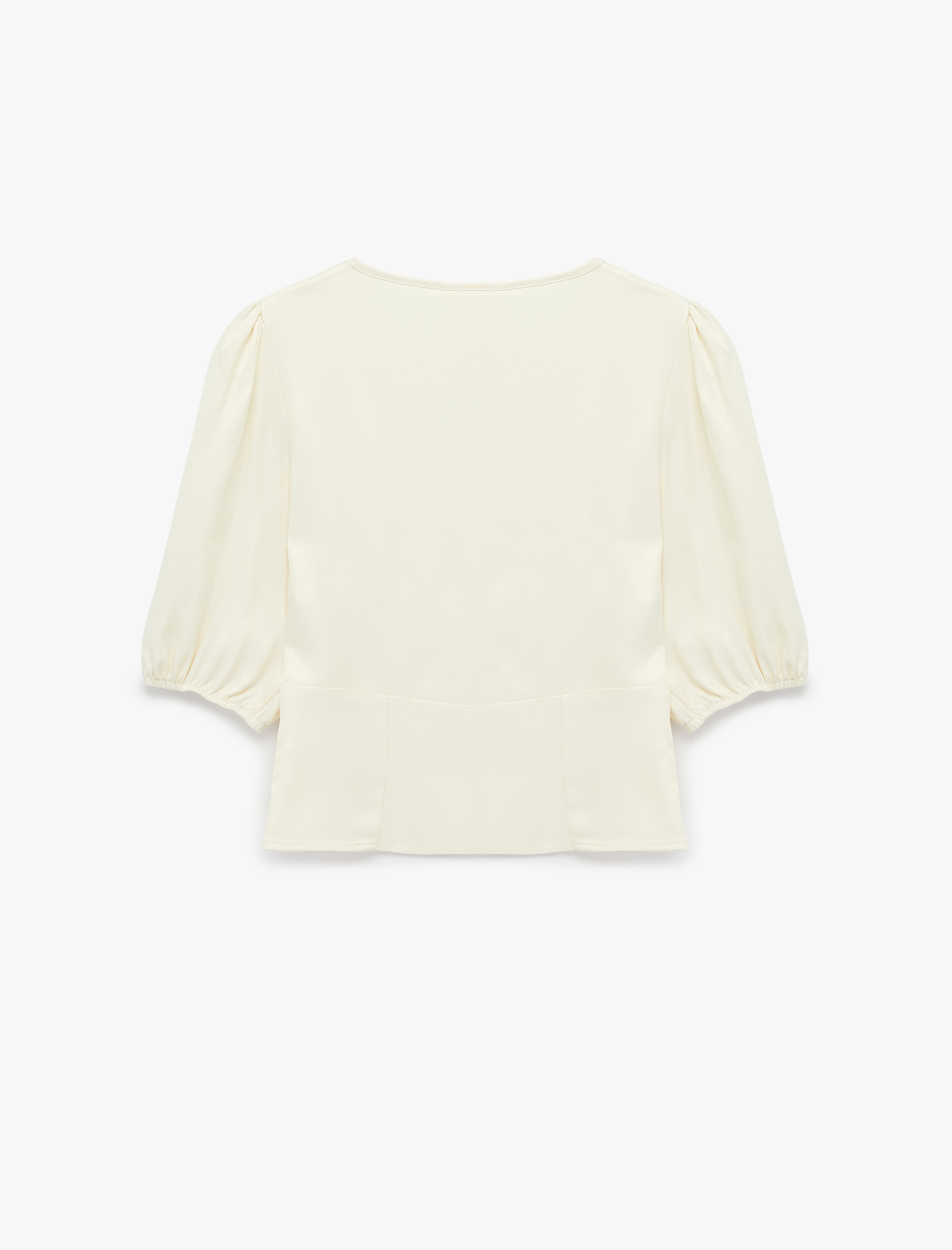   Slim Fit Dantel Detaylı Kısa Balon Kollu V Yaka Saten Crop Bluz