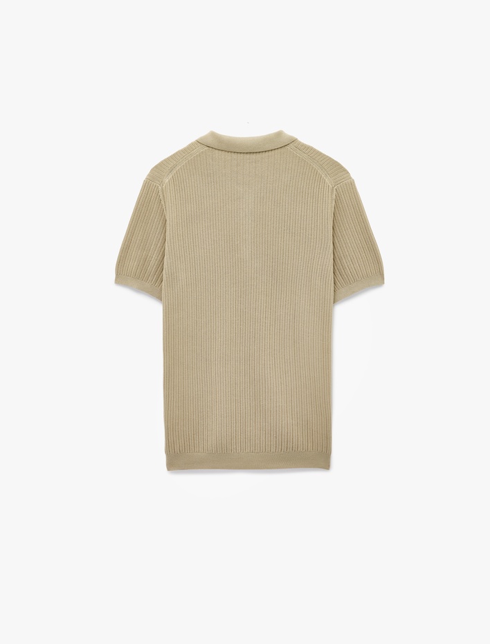  Regular Fit Dokulu Pamuklu Düğmeli Polo Yaka Kısa Kollu Triko Tişört