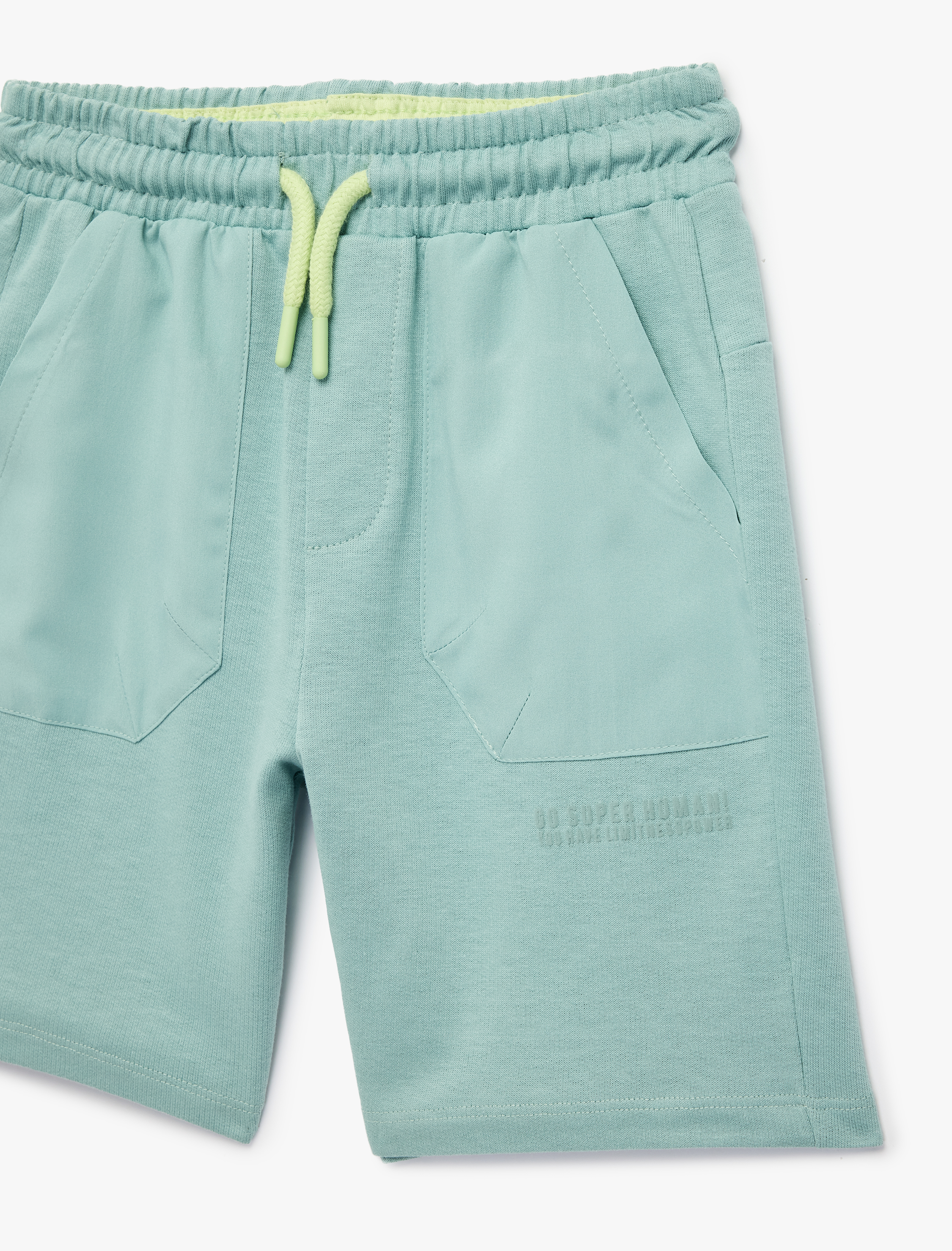  Erkek Çocuk Beli Bağcıklı Cepli Pamuklu Şort