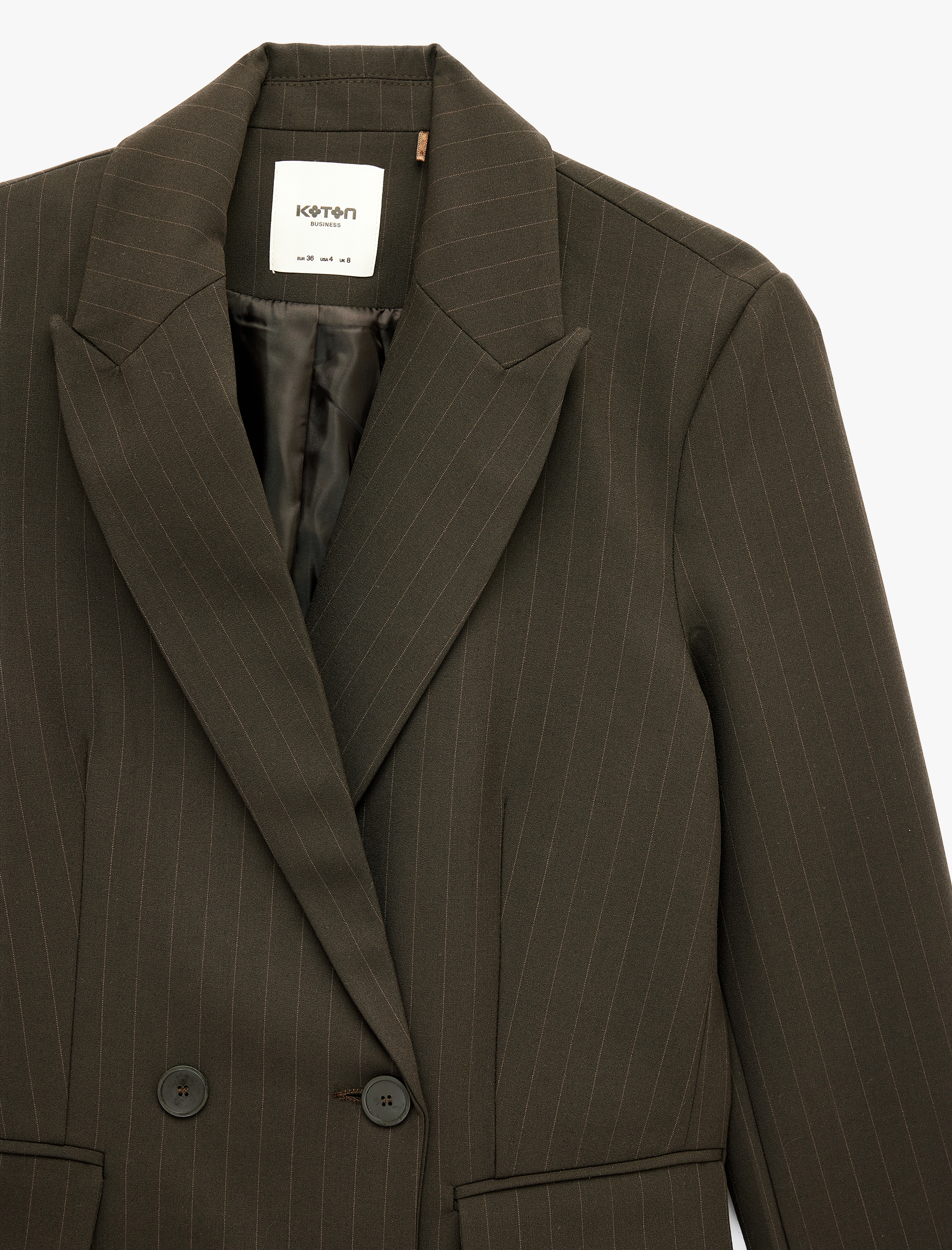   Düğmeli Cepli Uzun Kollu Viskon Karışımlı Kruvaze Yaka Blazer Ceket