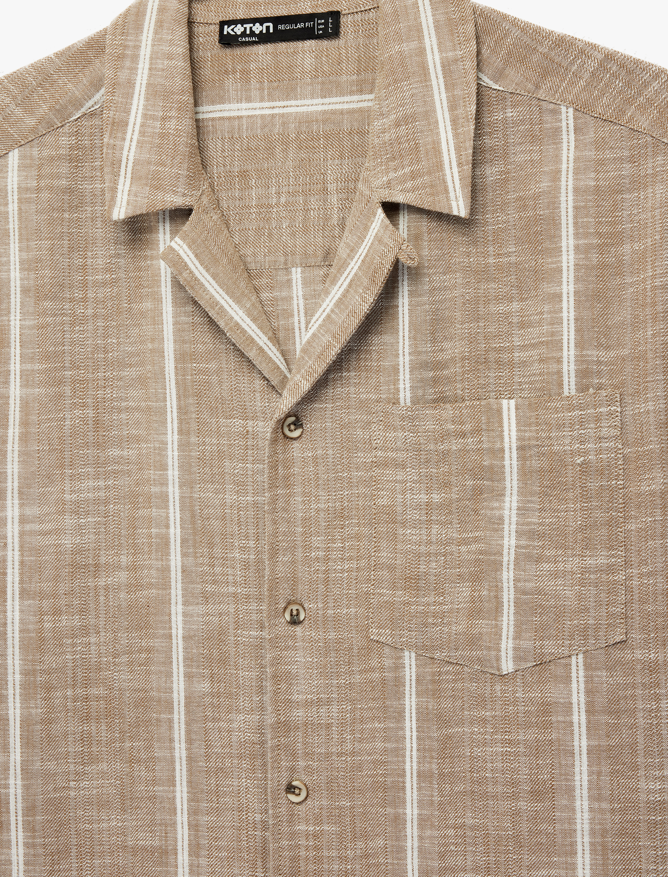   Regular Fit Cepli Pamuklu Devrik Yaka Kısa Kollu Gömlek