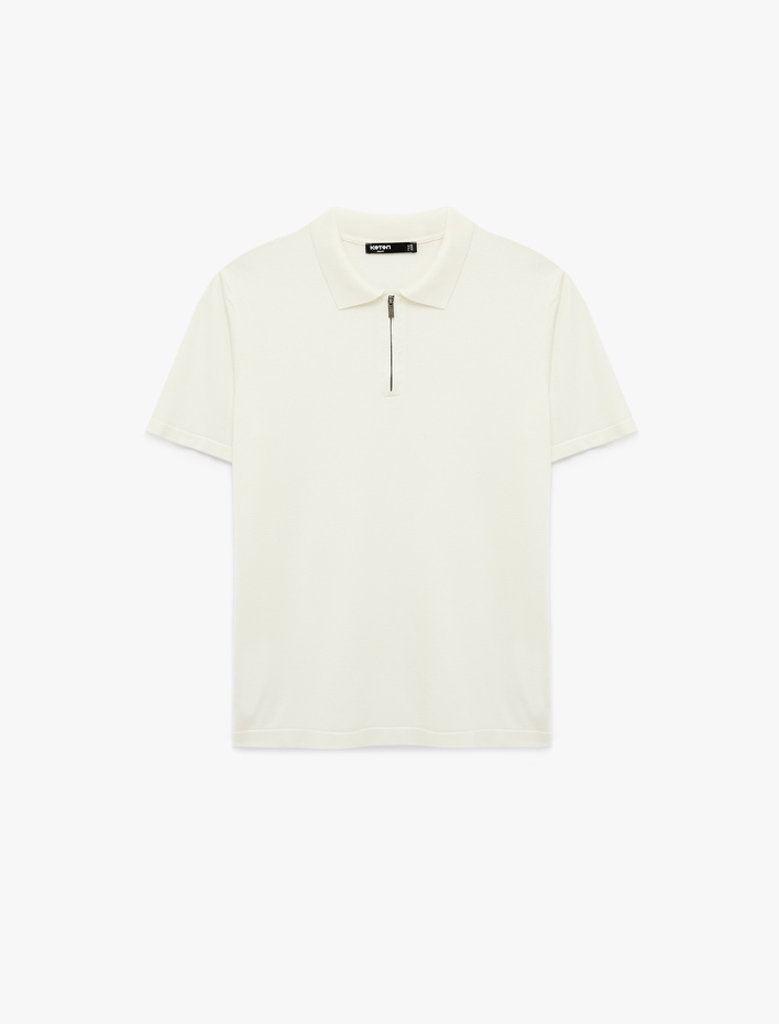  Regular Fit Viskon Yarım Fermuarlı Kısa Kollu Triko Tişört