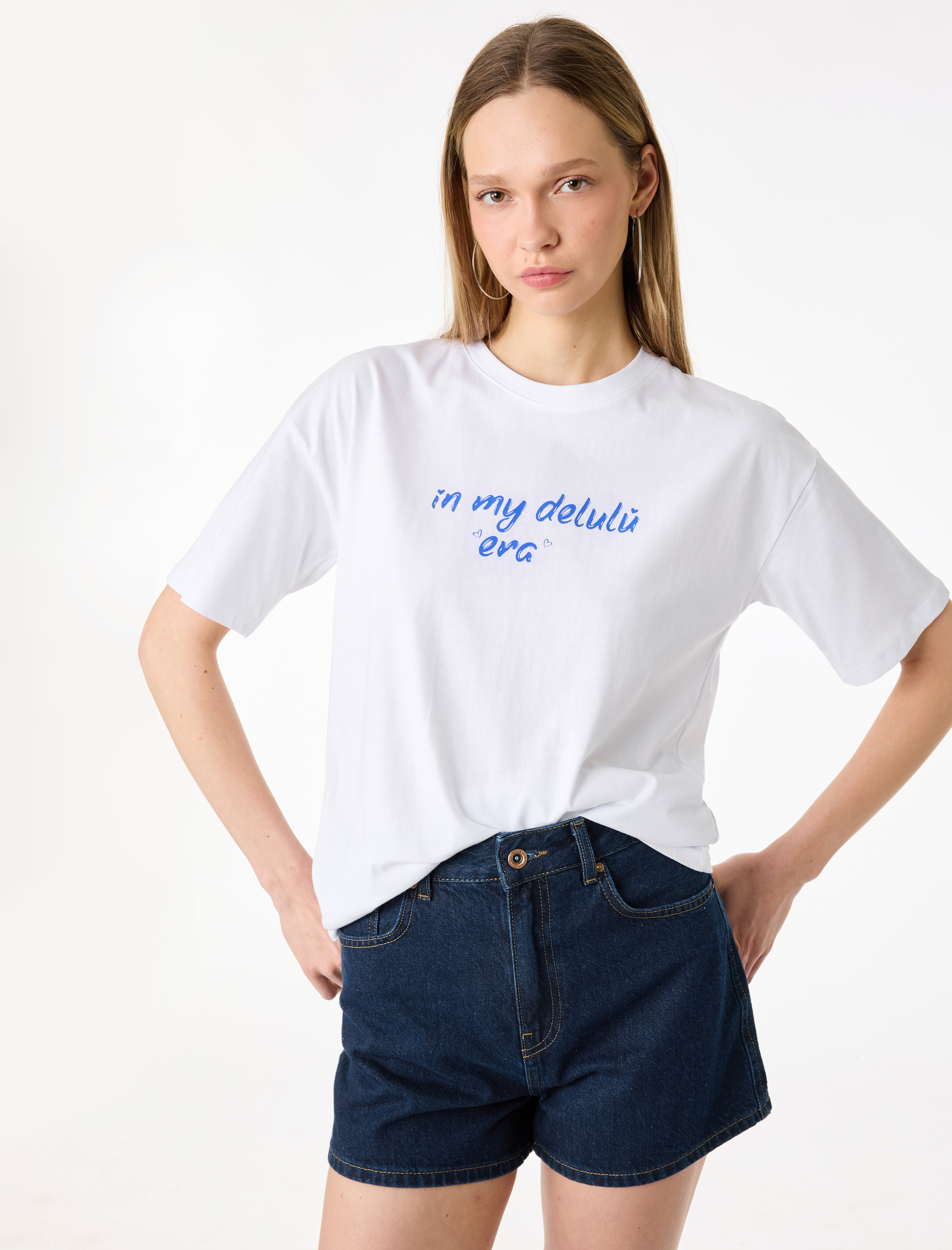   Rahat Kalıp Kısa Kollu Bisiklet Yaka Pamuklu Baskılı Tişört