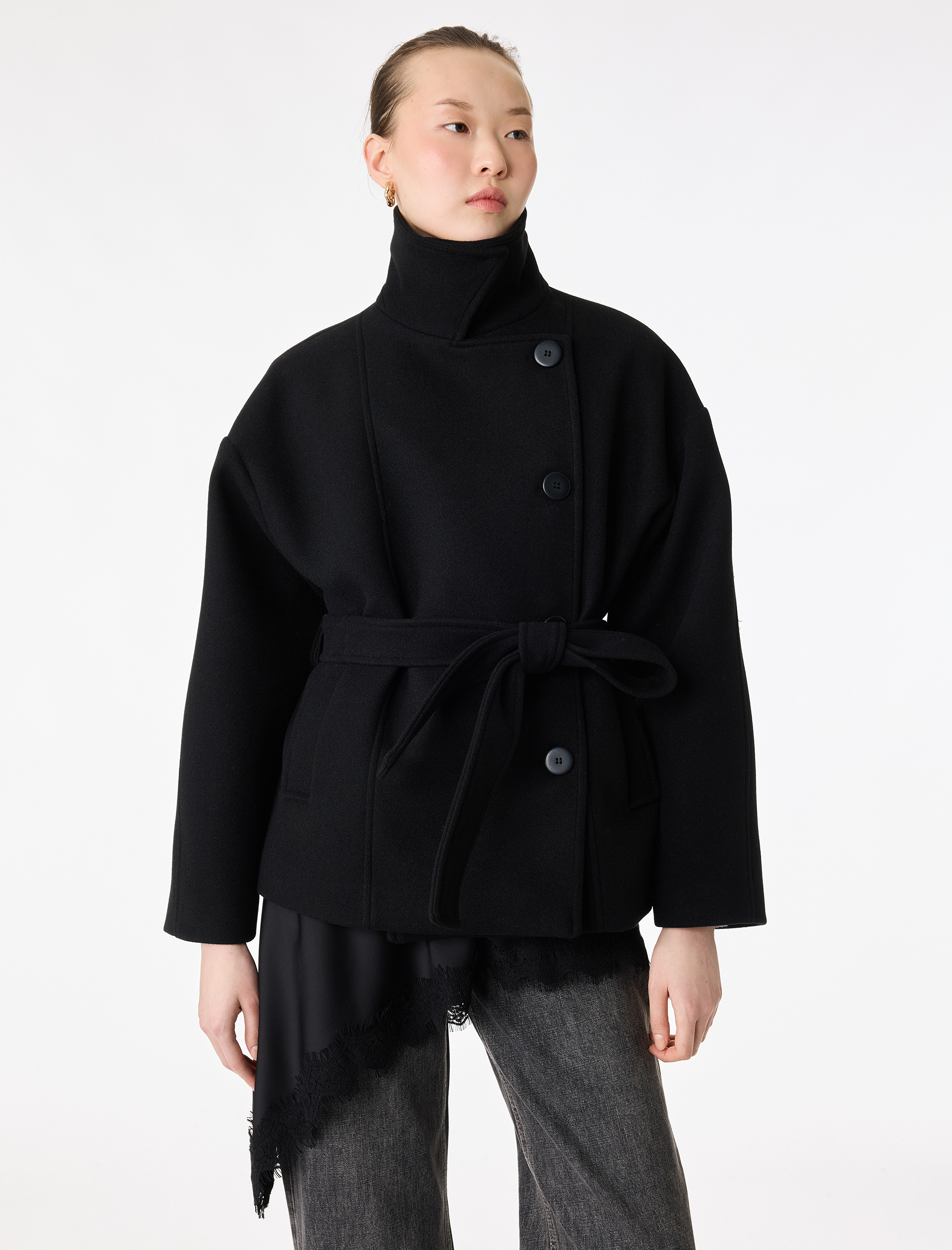   Uzun Kollu Düğmeli Cepli Kruvaze Kemerli Kısa Kaşe Kaban