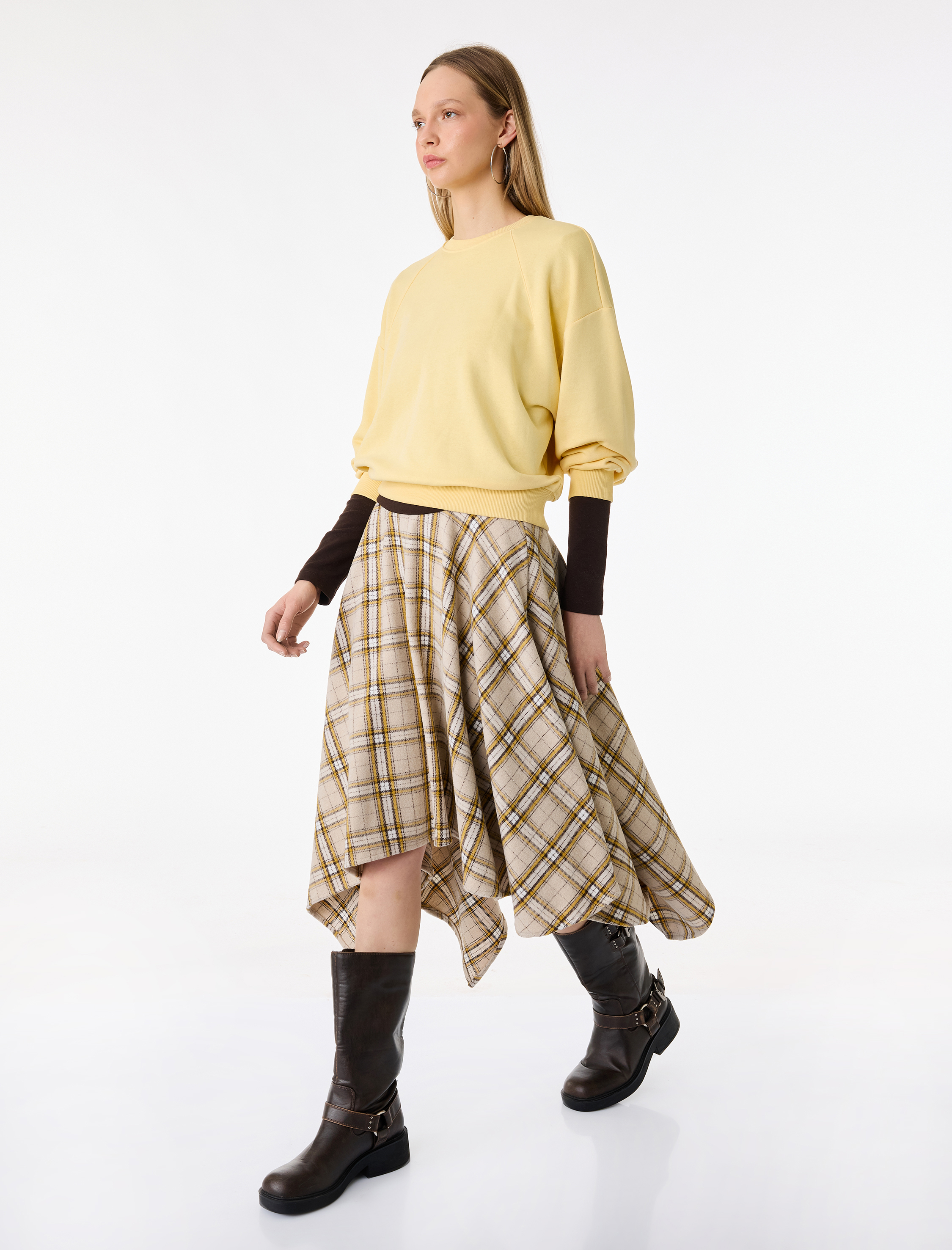   Asimetrik Kesim Ekoseli Midi Etek