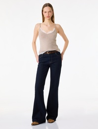 Dantel Detaylı Viskon Kolsuz Slim Fit İnce Askılı Atlet