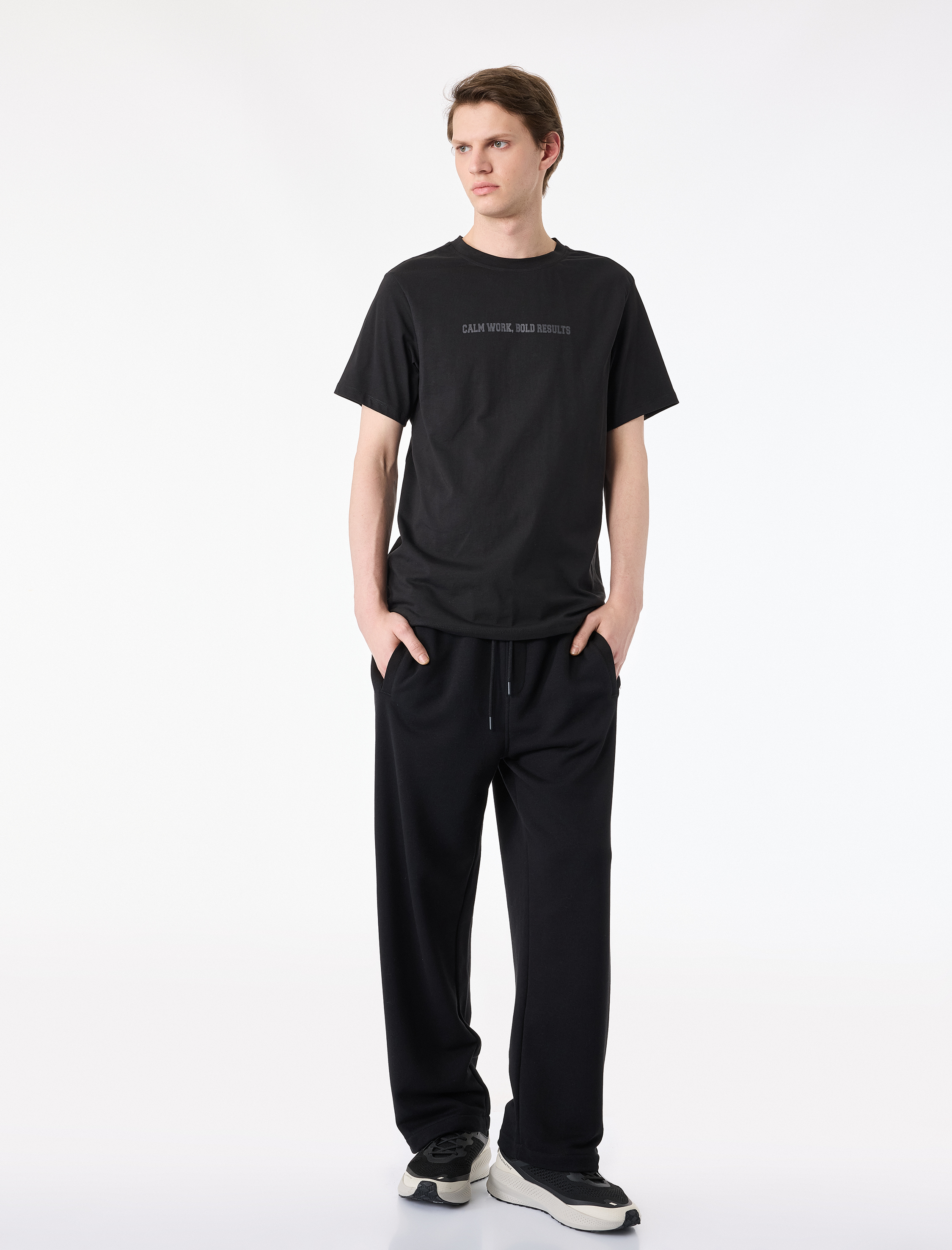   Beli Bağcıklı Cepli Rahat Kalıp Geniş Paça Spor Eşofman Altı