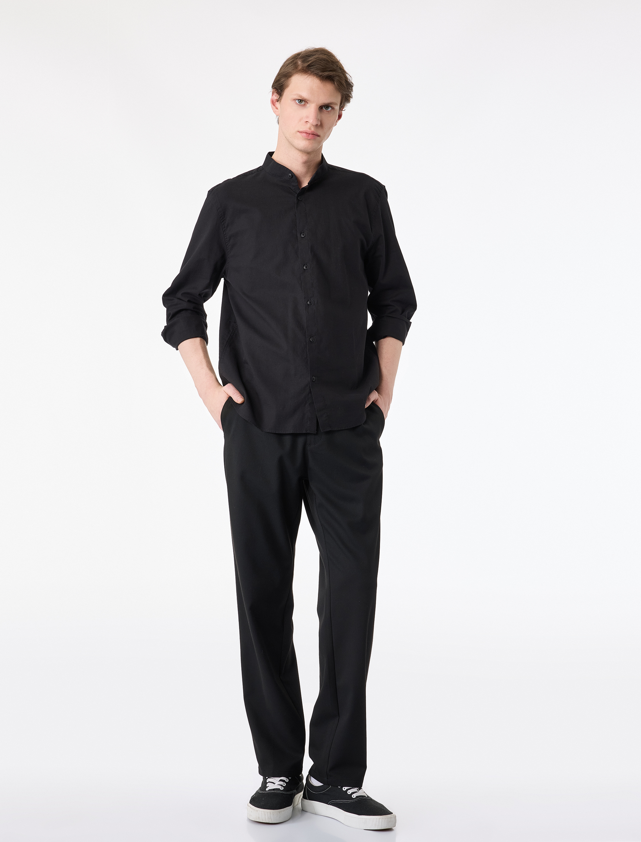   Regular Fit Uzun Kollu Pamuklu Hakim Yaka Gömlek