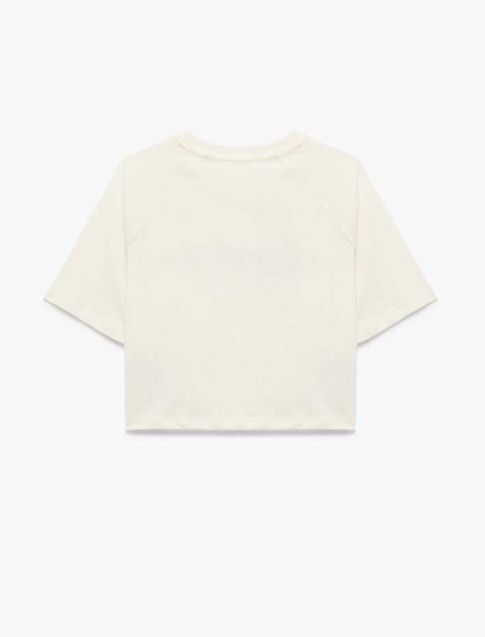 Kız Çocuk Kısa Kollu Bisiklet Yaka Nakışlı Pamuklu Tişört