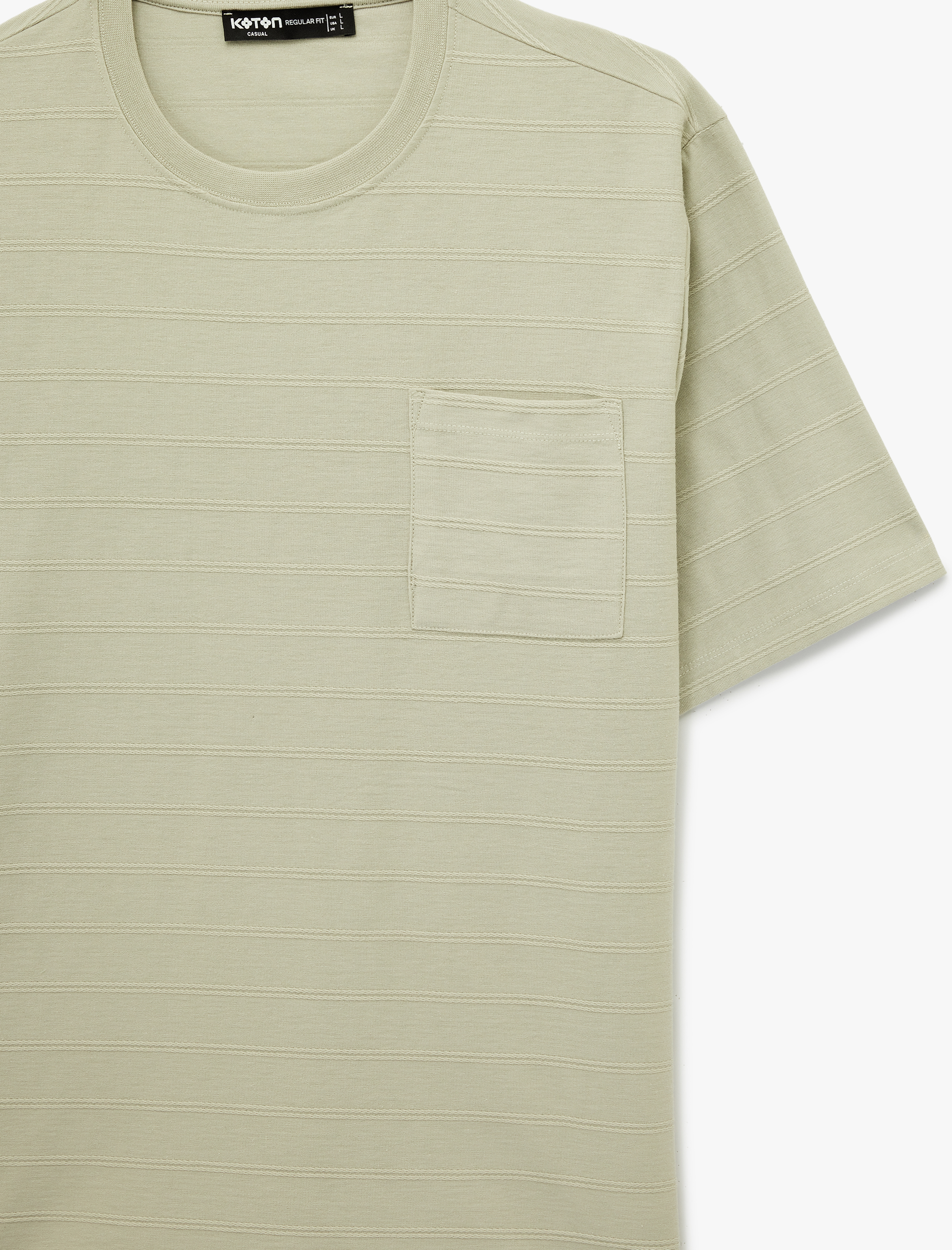   Regular Fit Kısa Kollu Cepli Dokulu Pamuklu Bisiklet Yaka Tişört