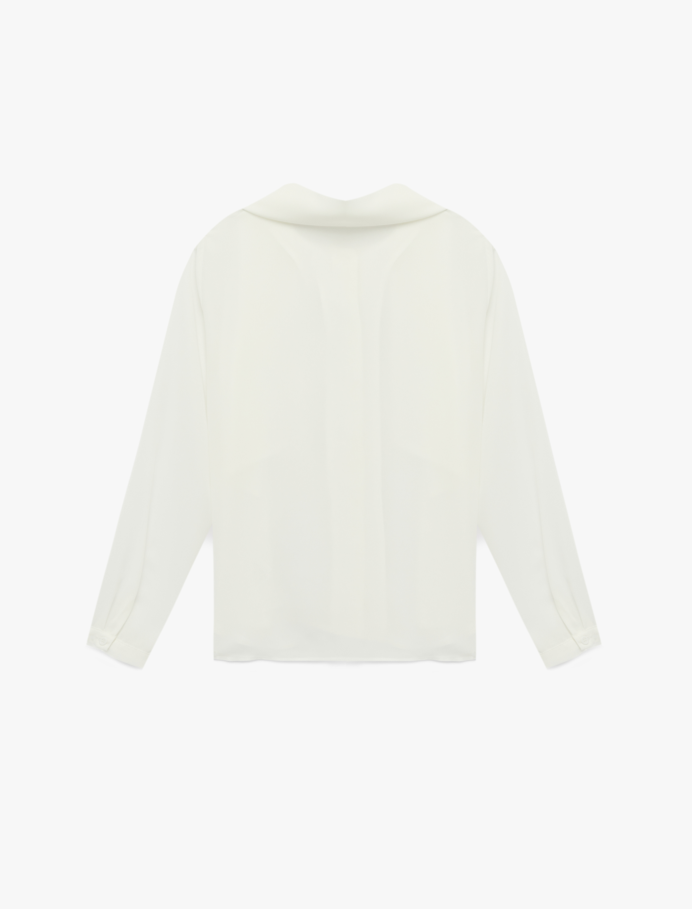   Regular Fit Fular Yaka Uzun Kollu Gömlek