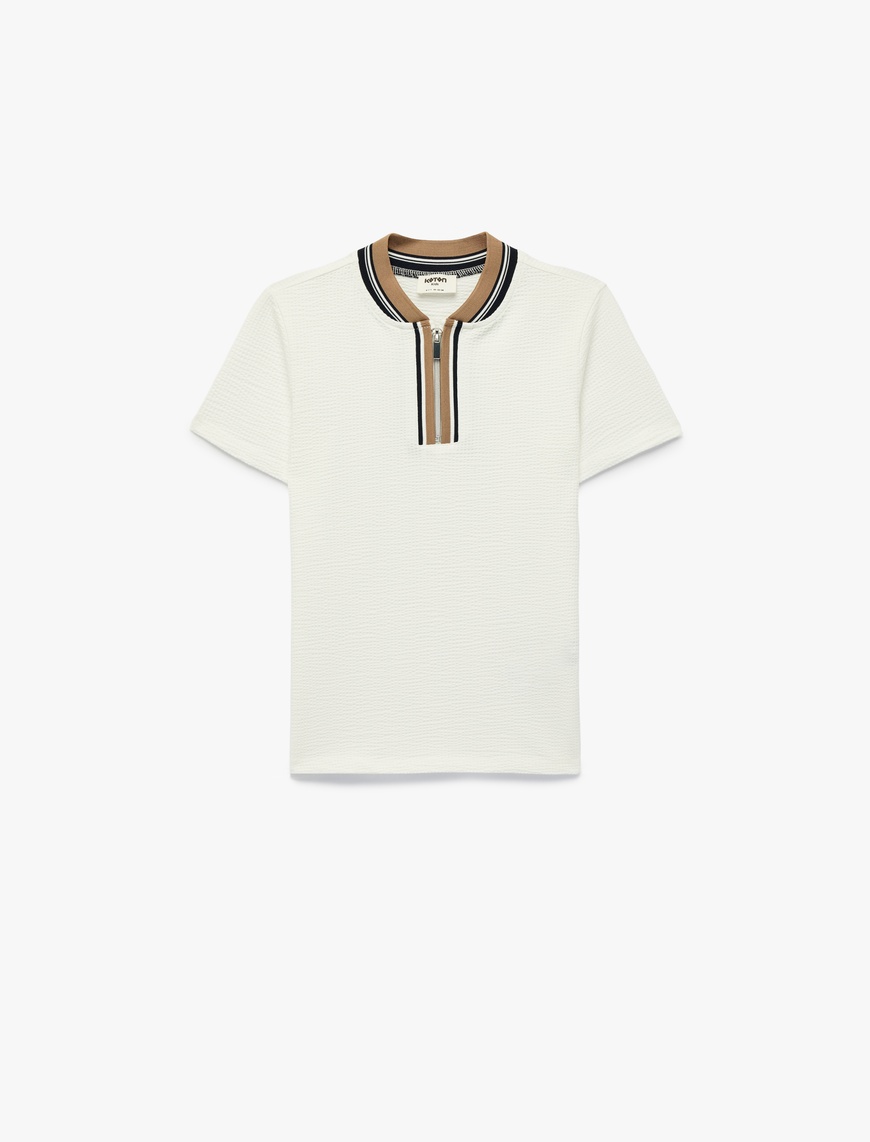Koton Yarım Fermuar Detaylı Kısa Kollu Bisiklet Yaka Pamuklu T-Shirt
