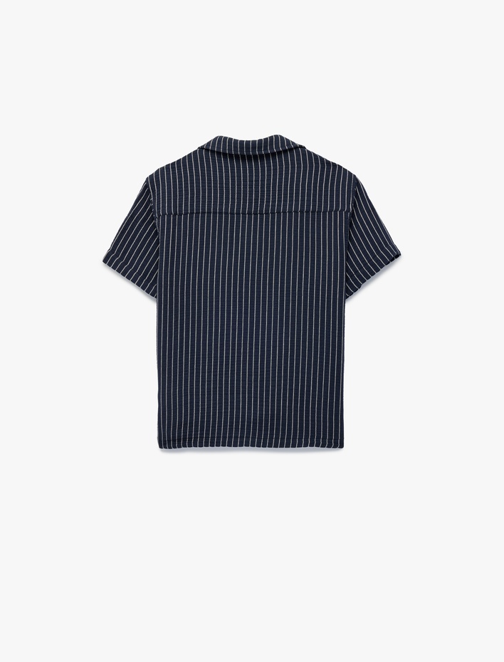 Erkek Çocuk Pamuklu Kısa Kollu Devrik Yaka Cep Detaylı Gömlek