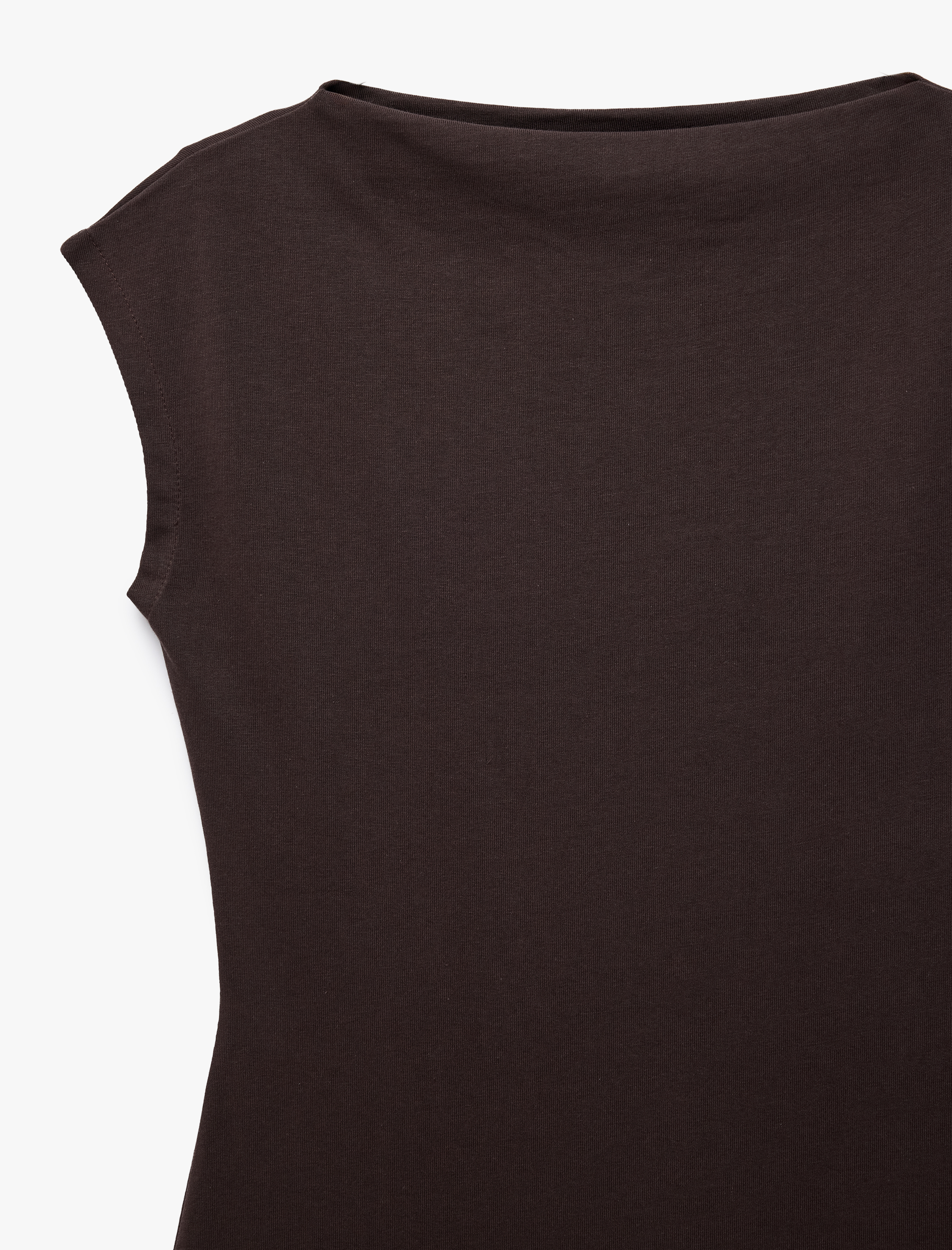   İki Farklı Kumaş Kullanımlı Tül Detaylı Kolsuz Yuvarlak Kayık Yaka Midi Elbise