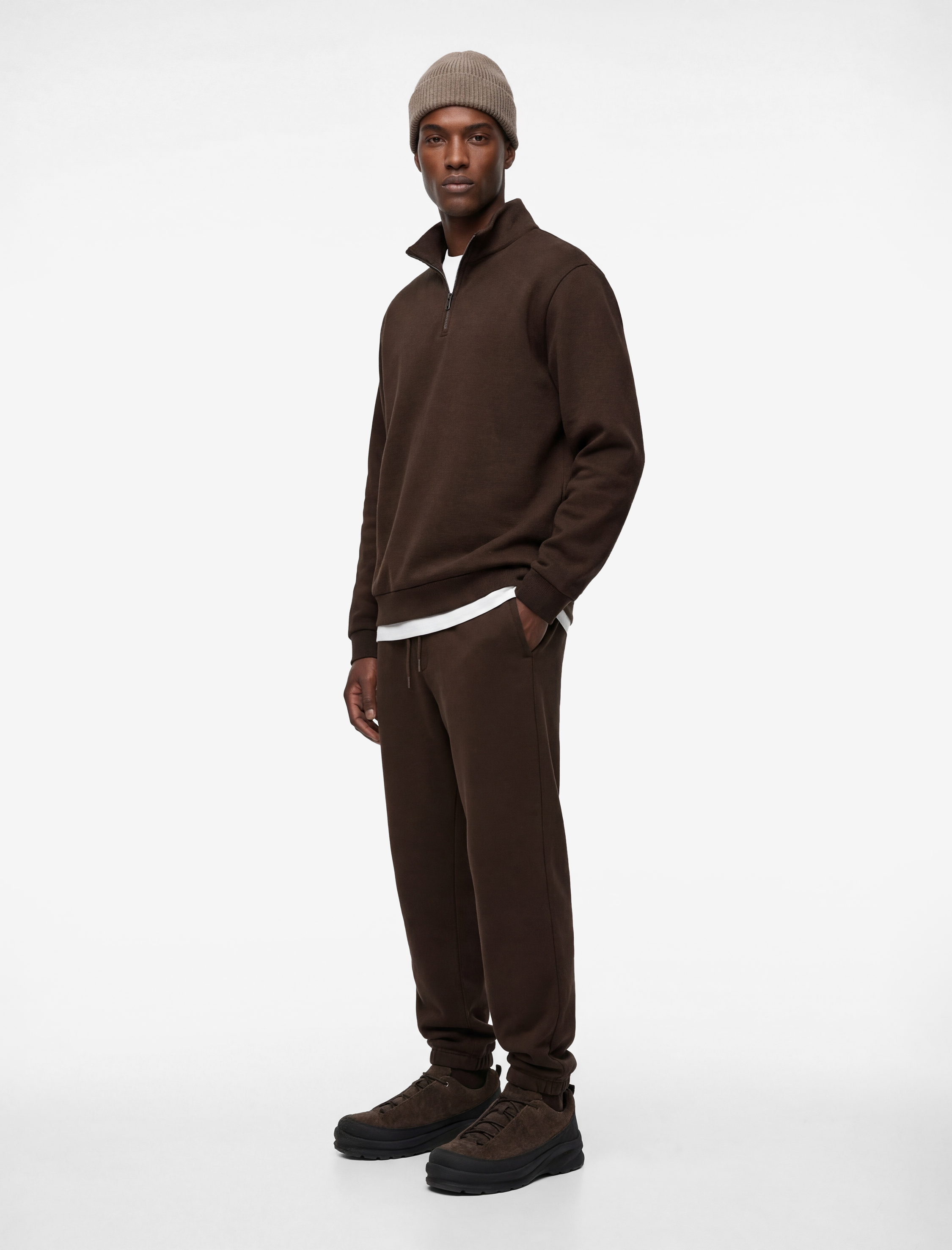   Regular Fit Uzun Kollu Basic Yarım Fermuarlı Sweatshirt