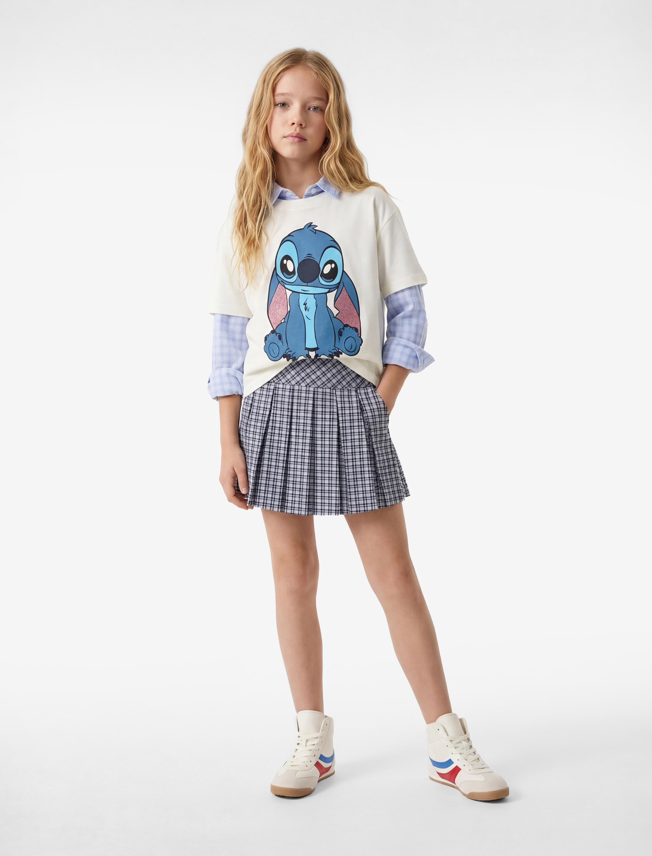  Kız Çocuk Lisanslı Stitch Baskılı Simli Bisiklet Yaka Kısa Kollu Pamuklu Tişört