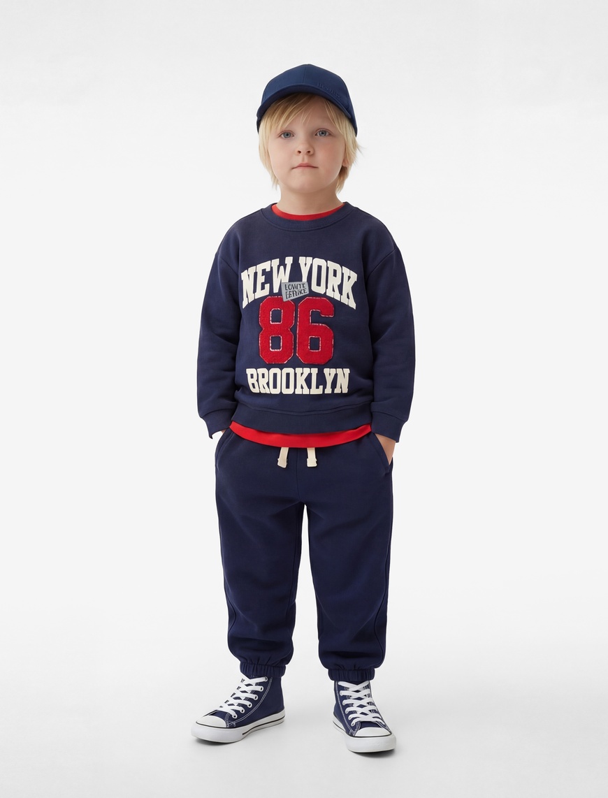Koton Erkek Bebek Pamuklu Şardonlu Uzun Kollu Bisiklet Yaka Baskılı Oversize Sweatshirt