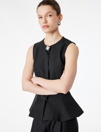 Viskon Karışımlı Metal Aksesuarlı Kolsuz Bisiklet Yaka Peplum Yelek