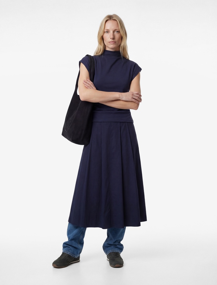 Pamuklu Drapeli Kap Kol Dik Yaka Tişört