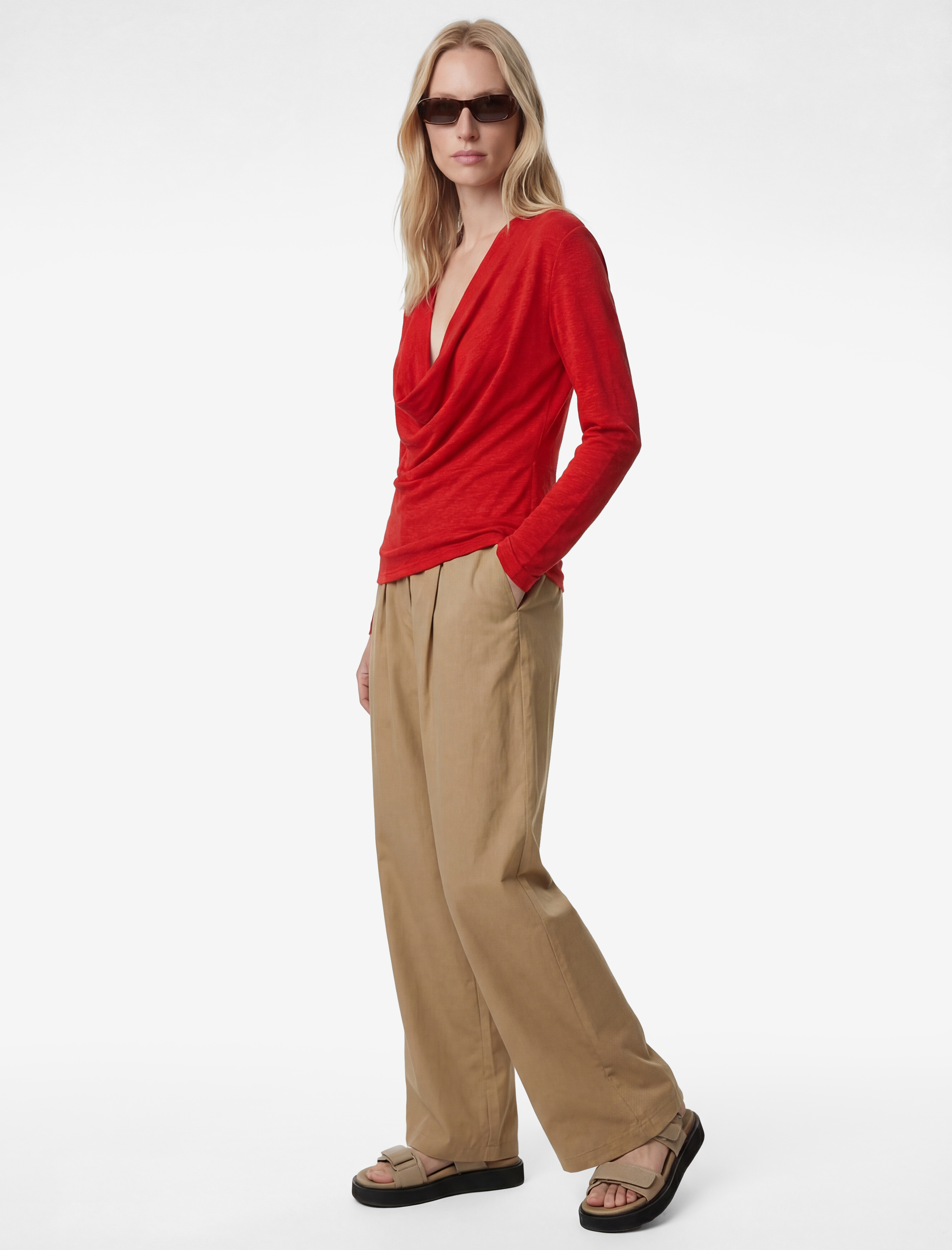   Uzun Kollu Dökümlü Degaje Yaka Bluz