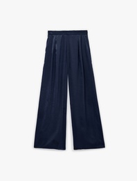 Normal Bel Pileli Cep Detaylı Geniş Paça Saten Pantolon