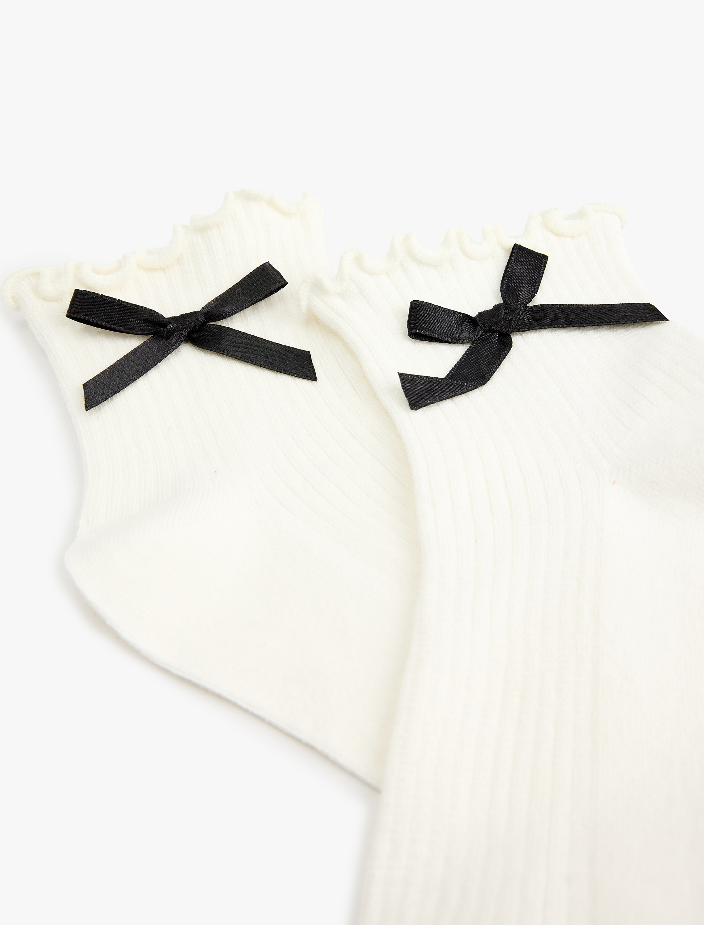  Kadın Fırfır Detaylı Fiyonklu Pamuklu Soket Çorap