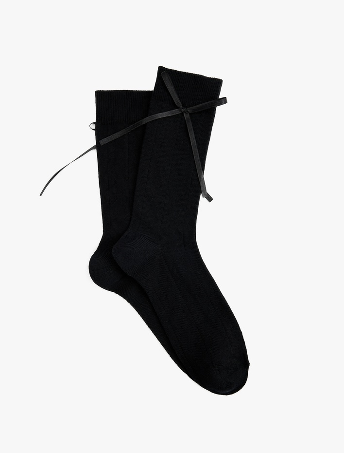 Kadın Pamuklu Fiyonklu Soket Çorap