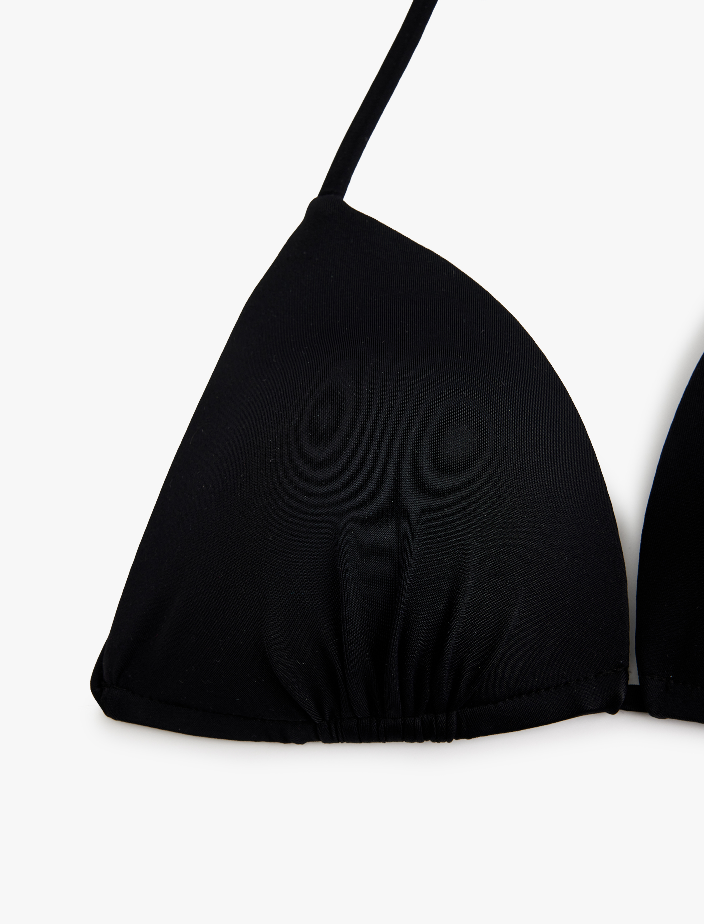   Boyundan Bağlamalı Üçgen Bikini Üstü