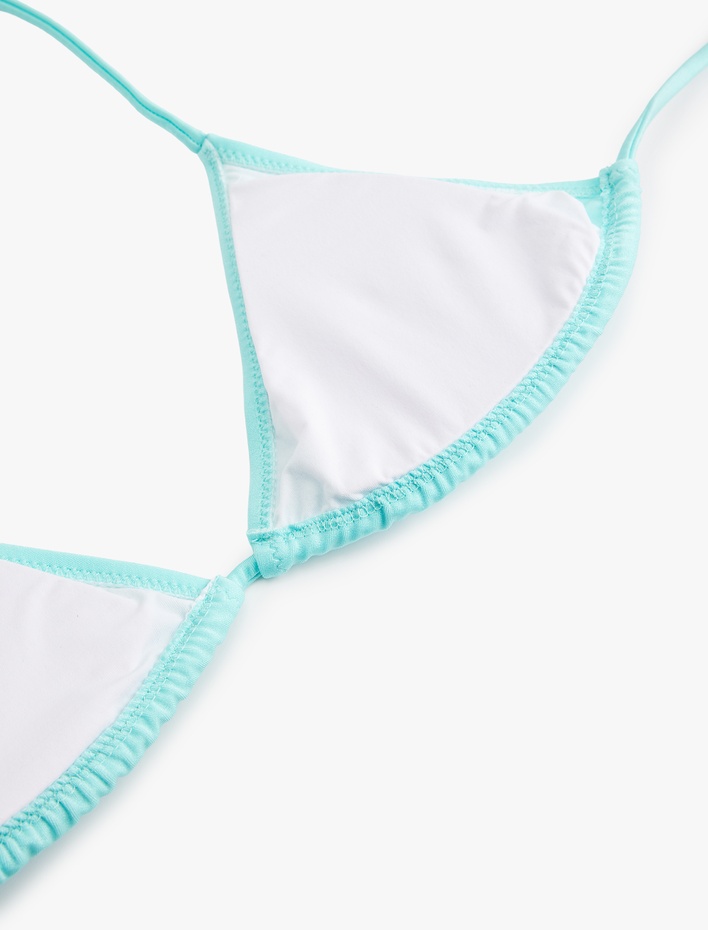  Boyundan Bağlamalı Üçgen Bikini Üstü