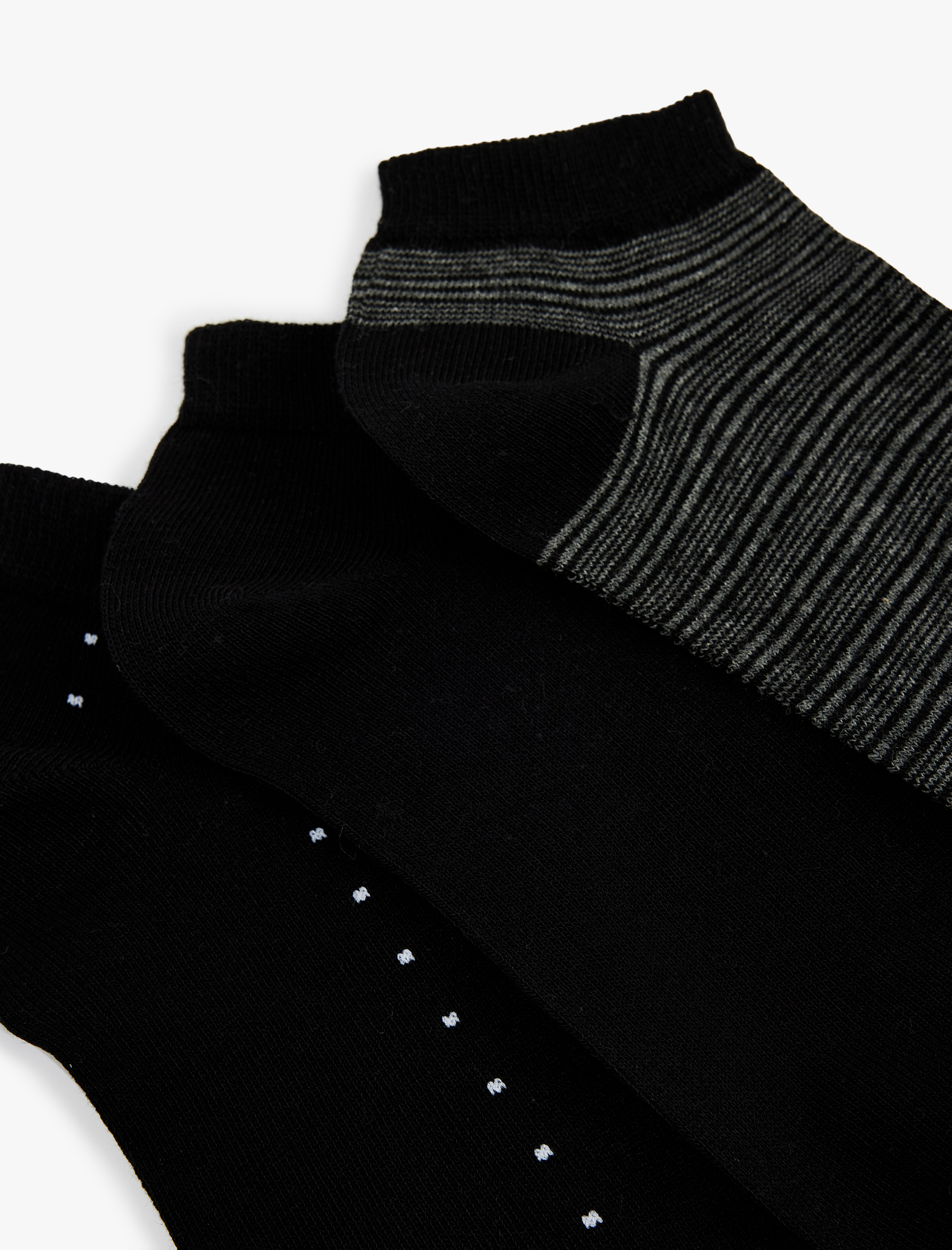  Erkek 3'lü Desenli Pamuklu Patik Çorap Seti