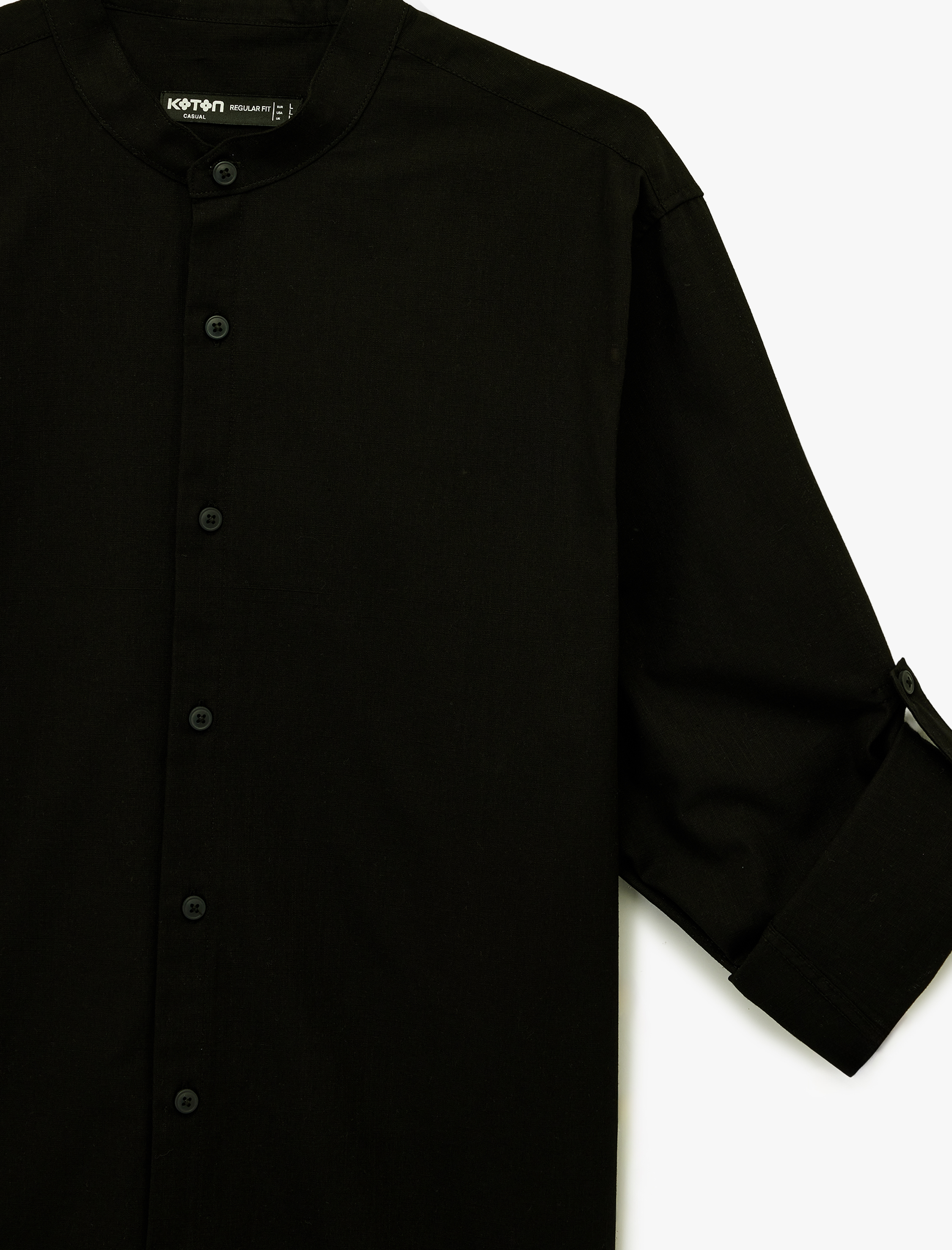   Pamuklu Regular Fit Düğme Detaylı Uzun Kollu Hakim Yaka Gömlek