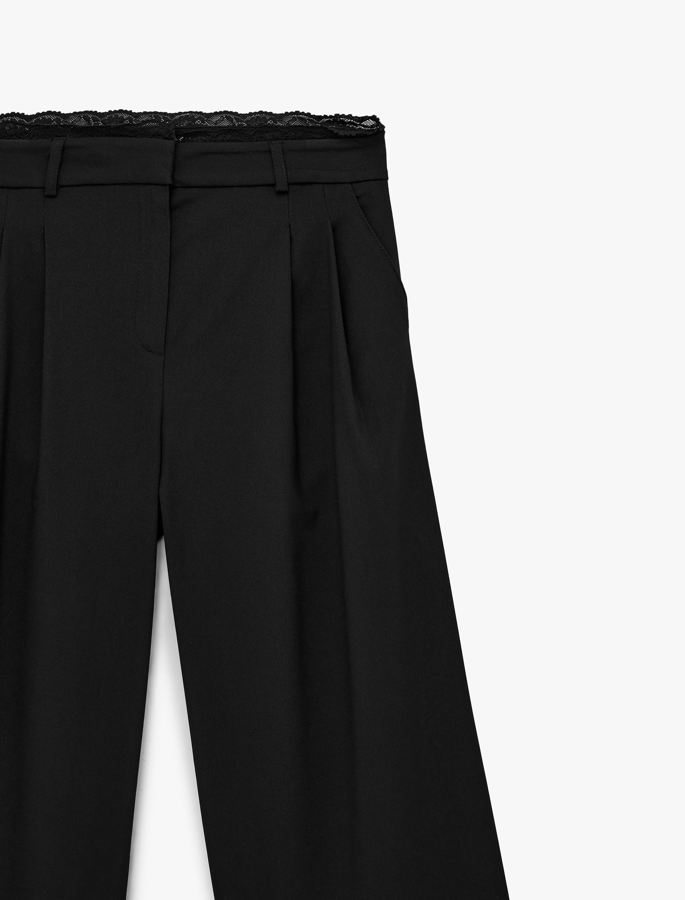   Pile Detaylı Cepli Geniş Paça Kumaş Pantolon