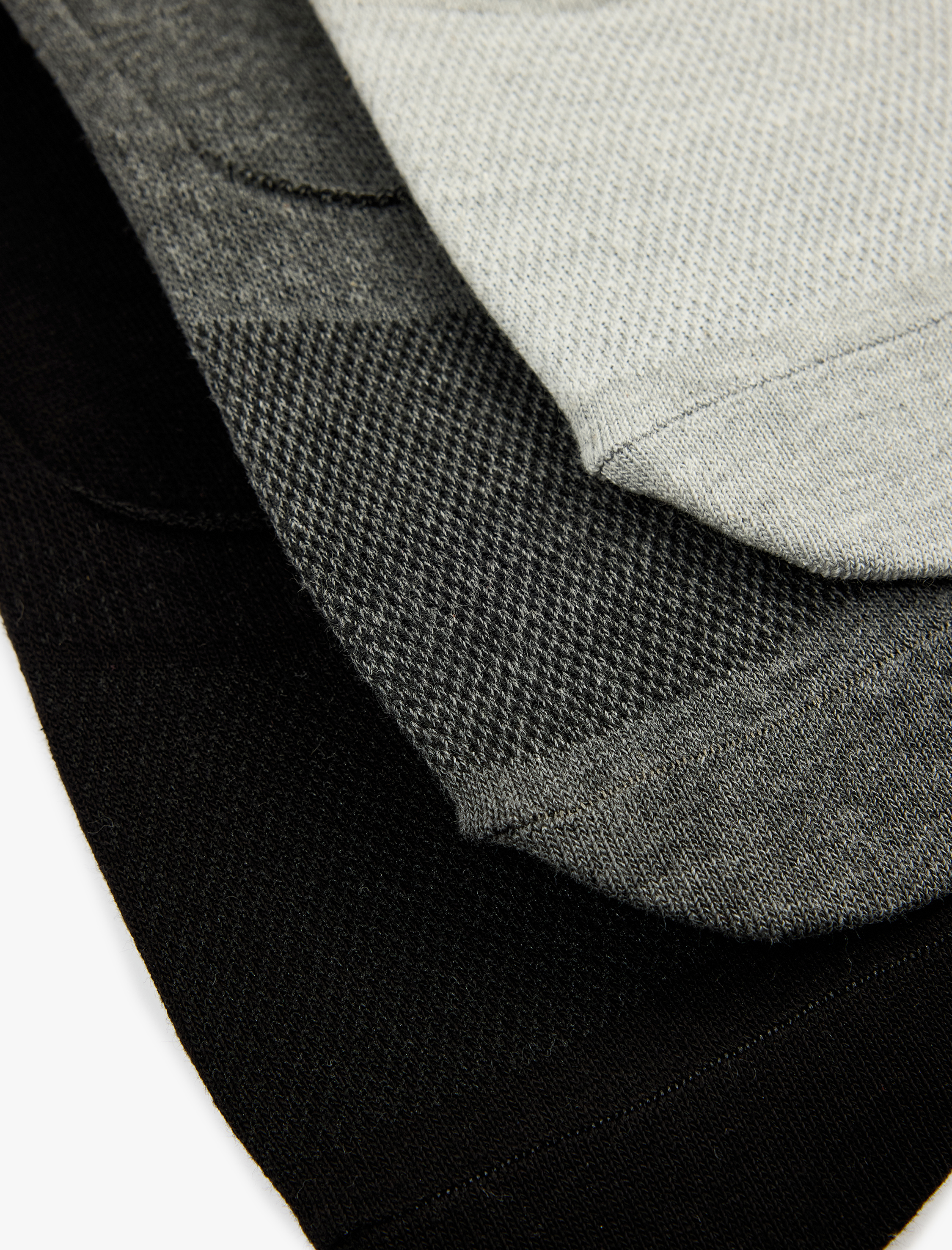  Erkek 3'lü Çok Renkli Spor Çorap Seti