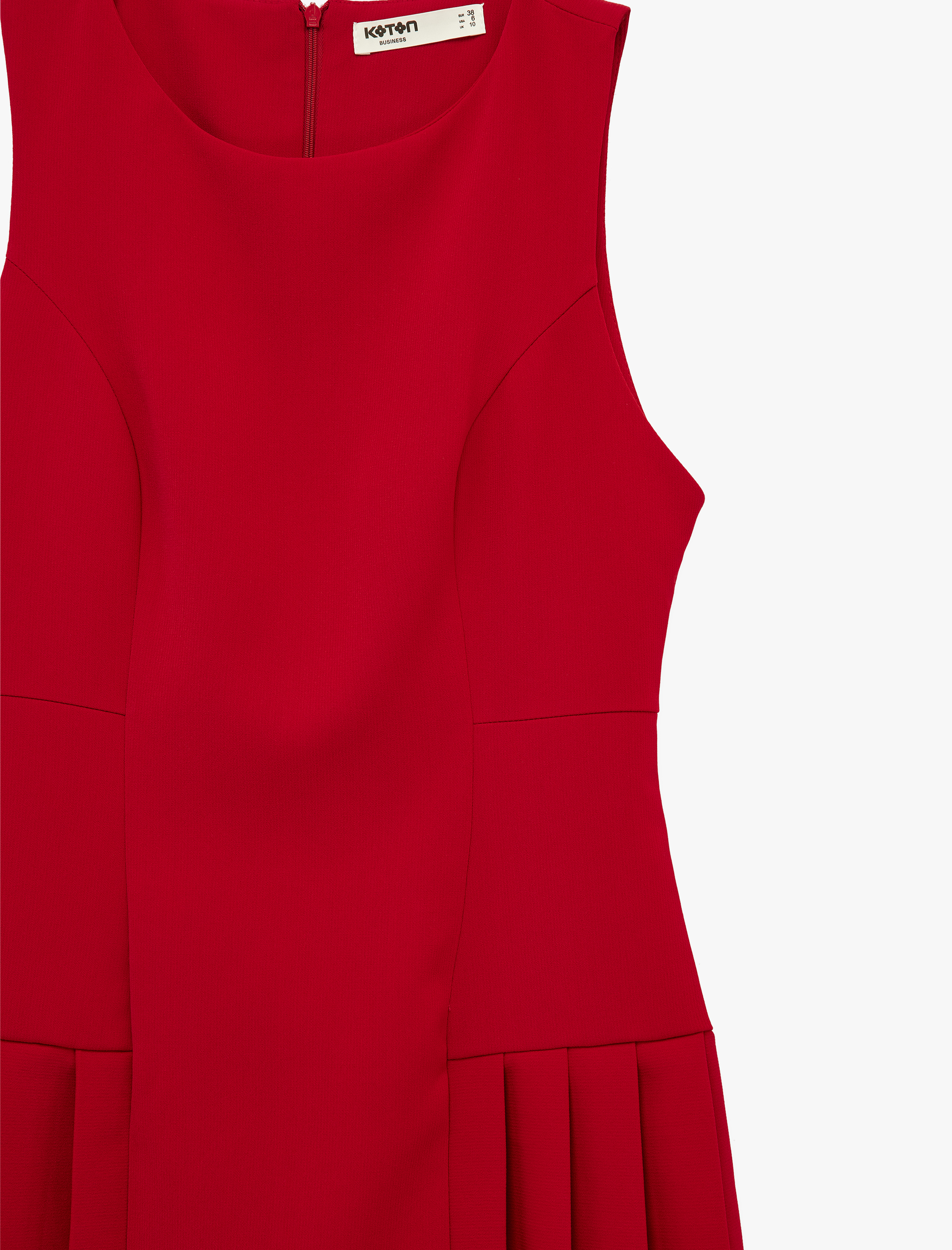   Kolsuz U Yaka Dikiş Detaylı Mini Pileli Elbise